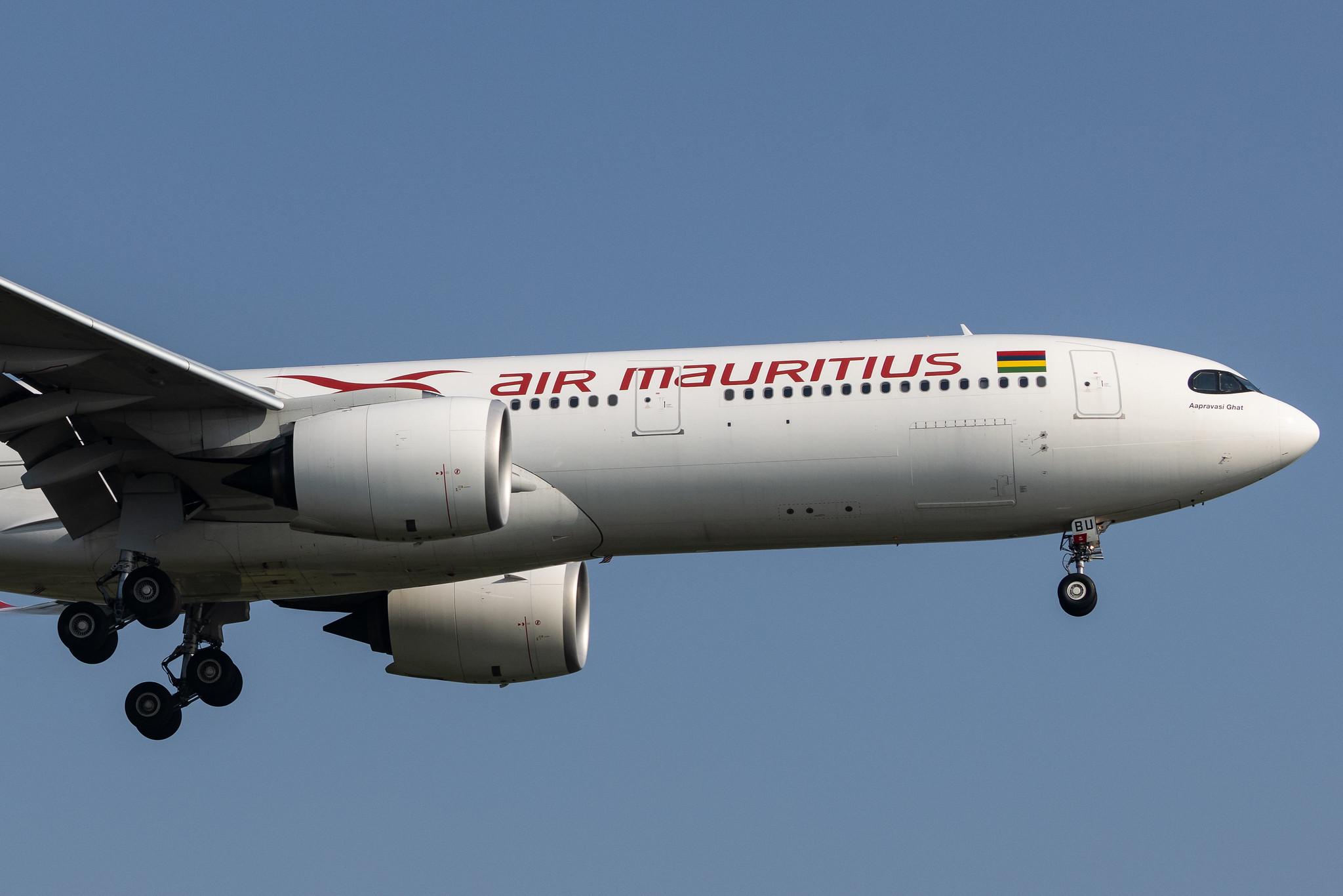 London Heathrow: Air Mauritius (MK / MAU) |  Airbus A330-941 A339 | 3B-NBU | MSN 1884
