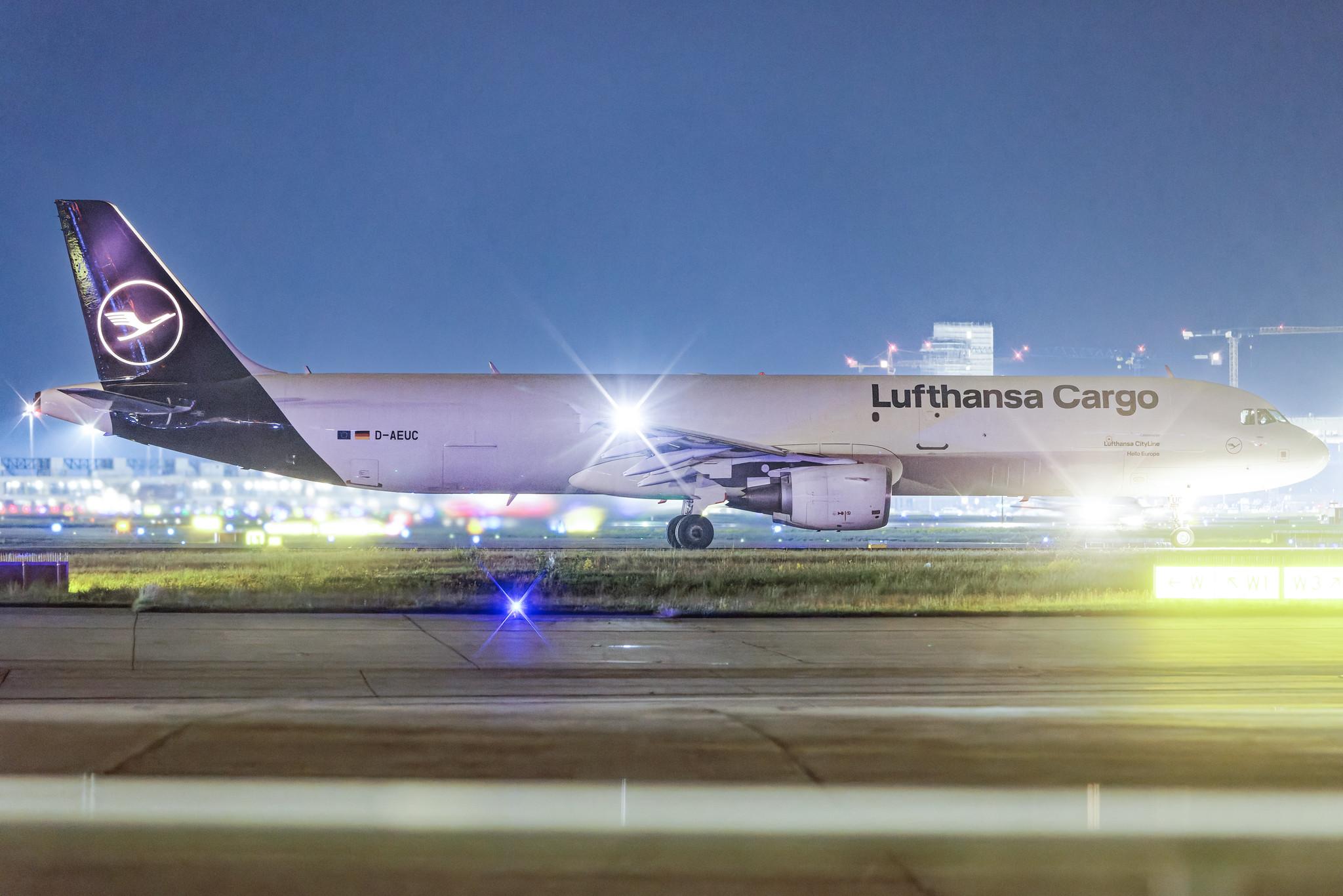 Frankfurt Airport: Lufthansa Cargo (/ GEC) | Operator: Lufthansa CityLine | Airbus A321-211(P2F) A321 | D-AEUC | MSN 3504