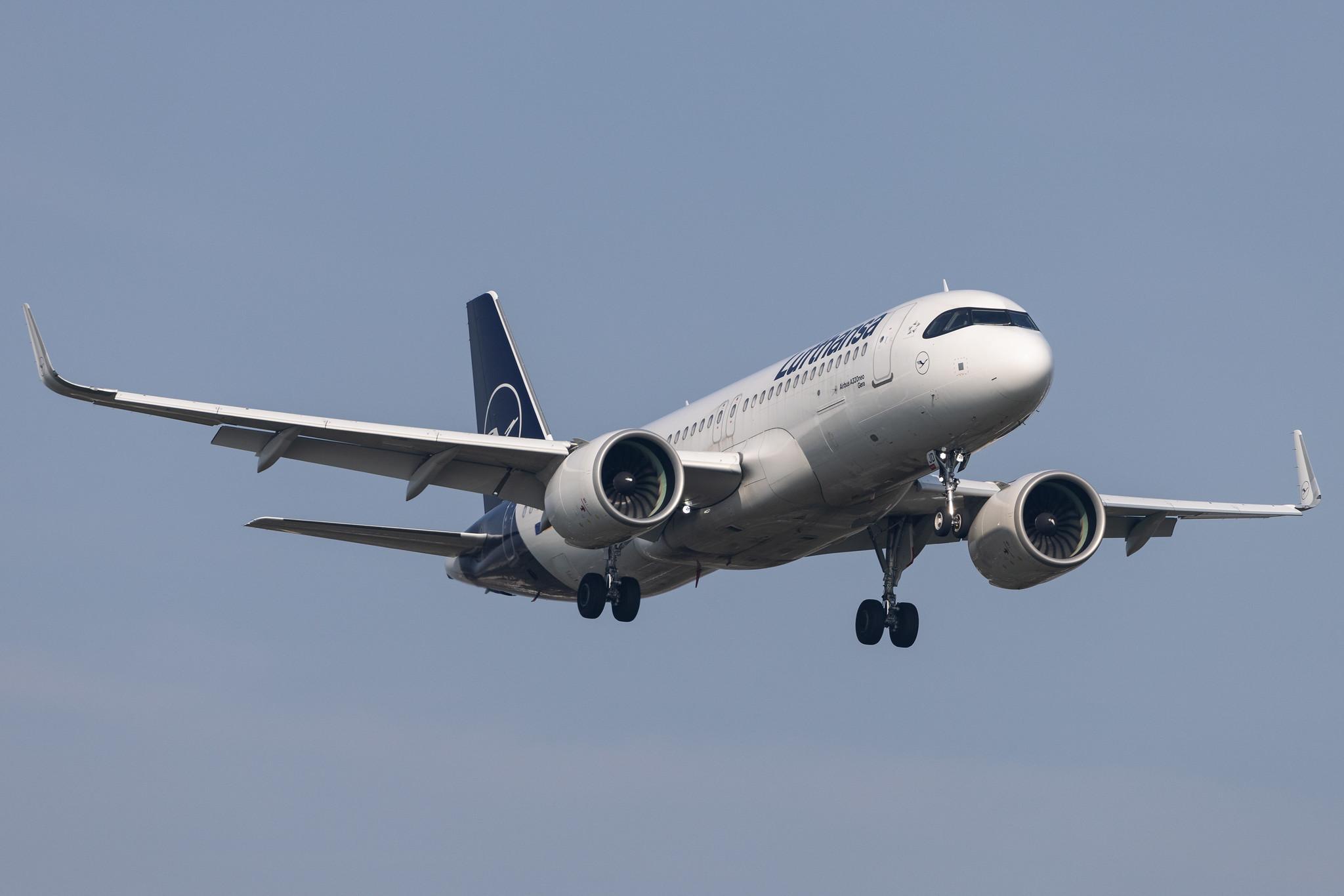 London Heathrow: Lufthansa (LH / DLH) |  Airbus A320-271N A20N | D-AIJD | MSN 10281