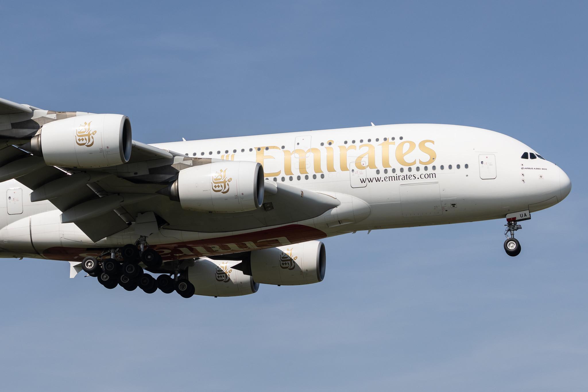 London Heathrow: Emirates (EK / UAE) |  Airbus A380-861 A388 | A6-EUA | MSN 211