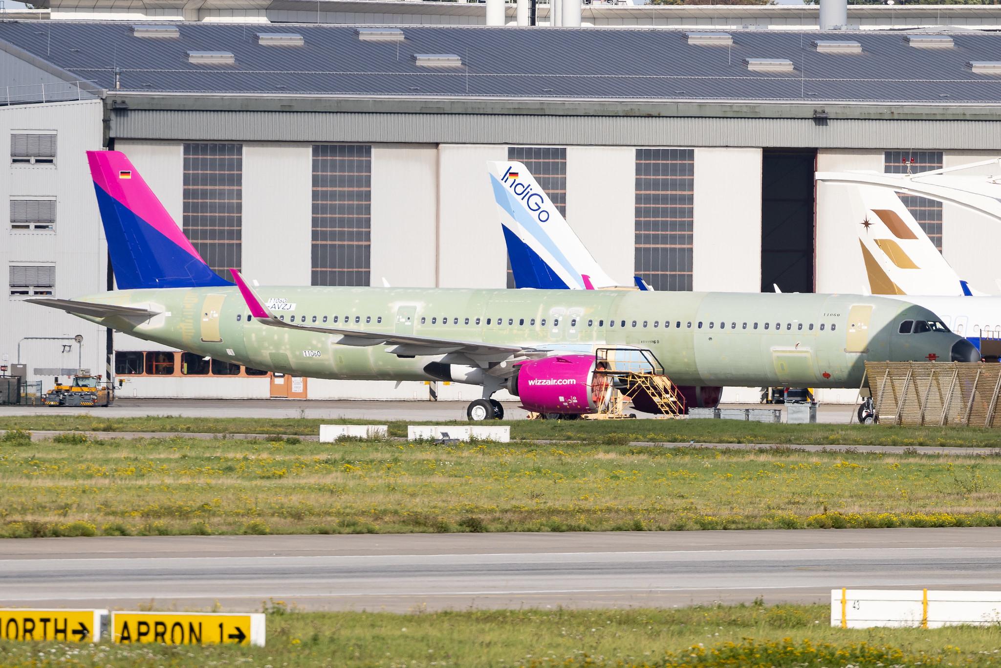 Hamburg Finkenwerder: Wizz Air (W6 / WZZ) | Airbus A321-271NX A21N | D- | HA- | MSN 11060