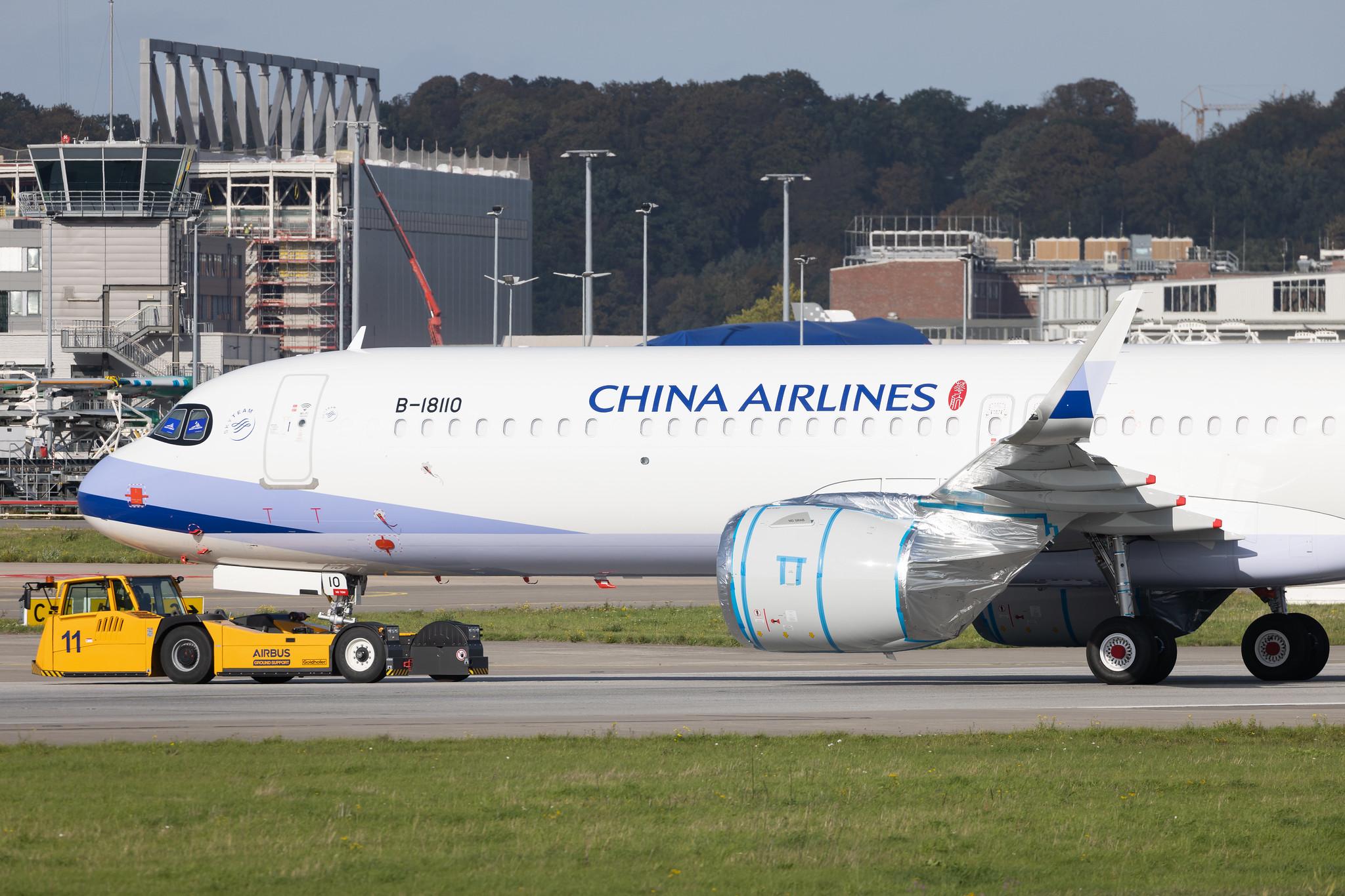 Hamburg Finkenwerder: China Airlines (CI / CAL) | Airbus A321-271NX A21N | D-AYAO | B-18110 | MSN 10939