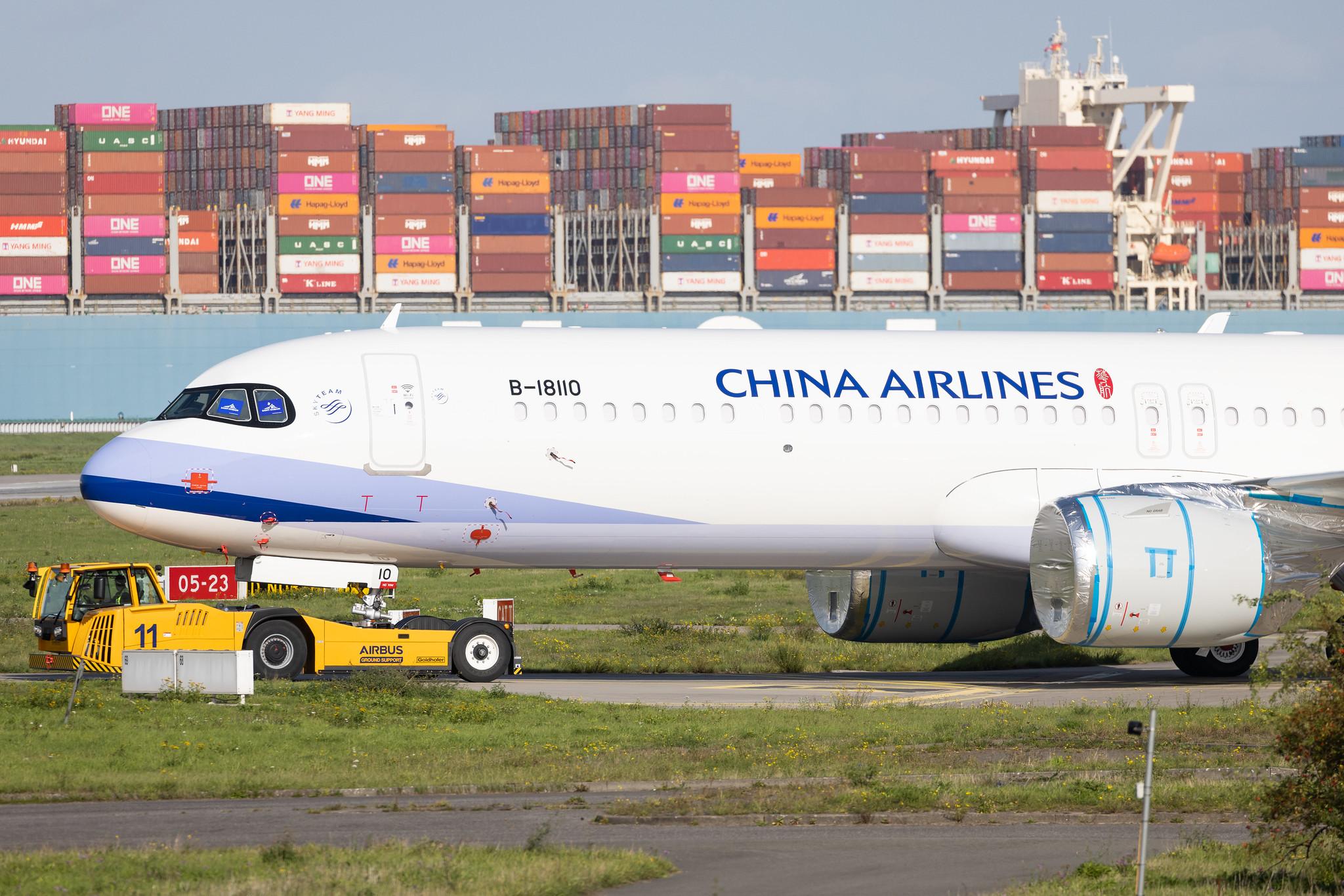 Hamburg Finkenwerder: China Airlines (CI / CAL) | Airbus A321-271NX A21N | D-AYAO | B-18110 | MSN 10939