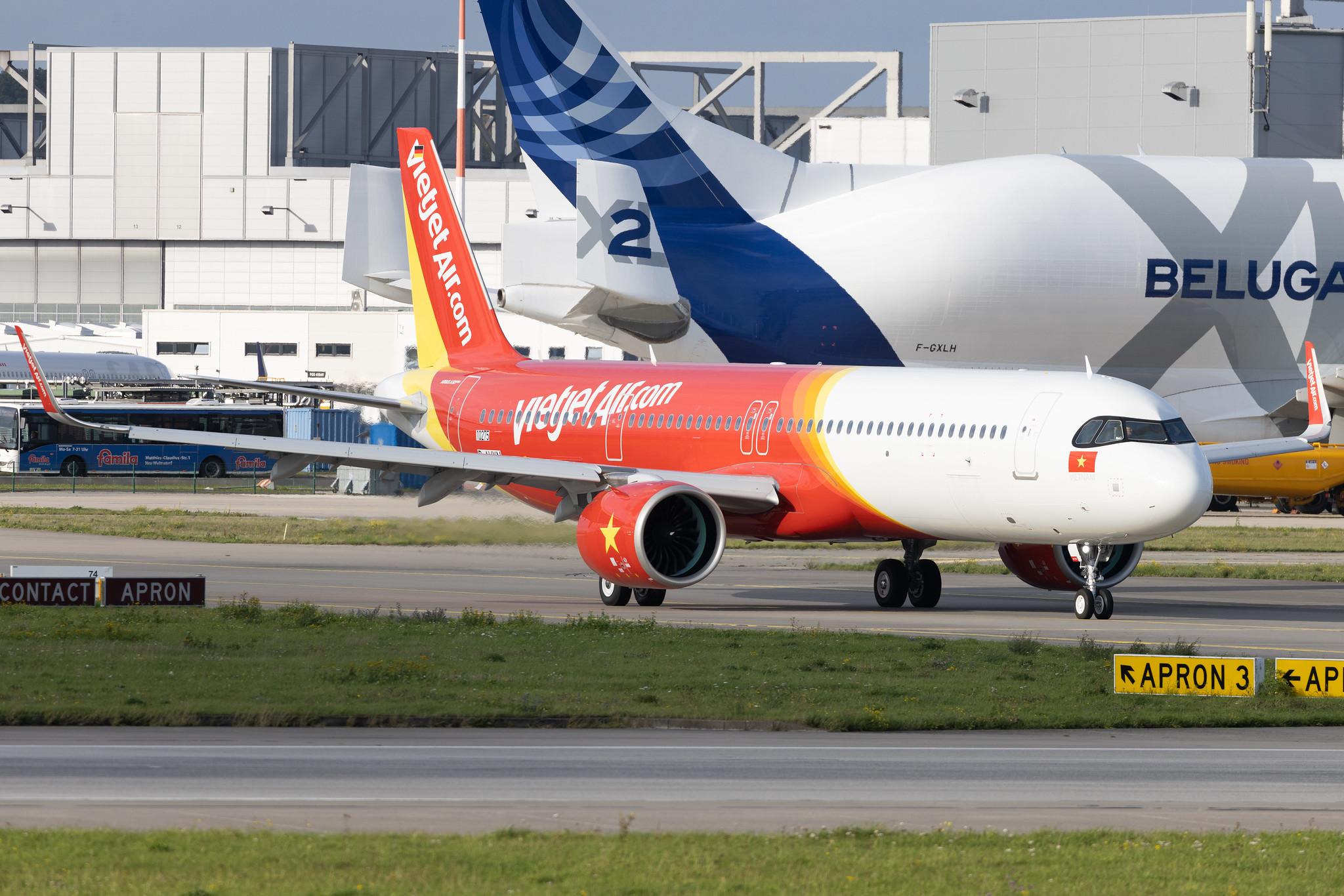 Hamburg Finkenwerder: VietJetAir (VJ / VJC) | Airbus A321-271NX A21N | D-AVXN | VN- | MSN 10275