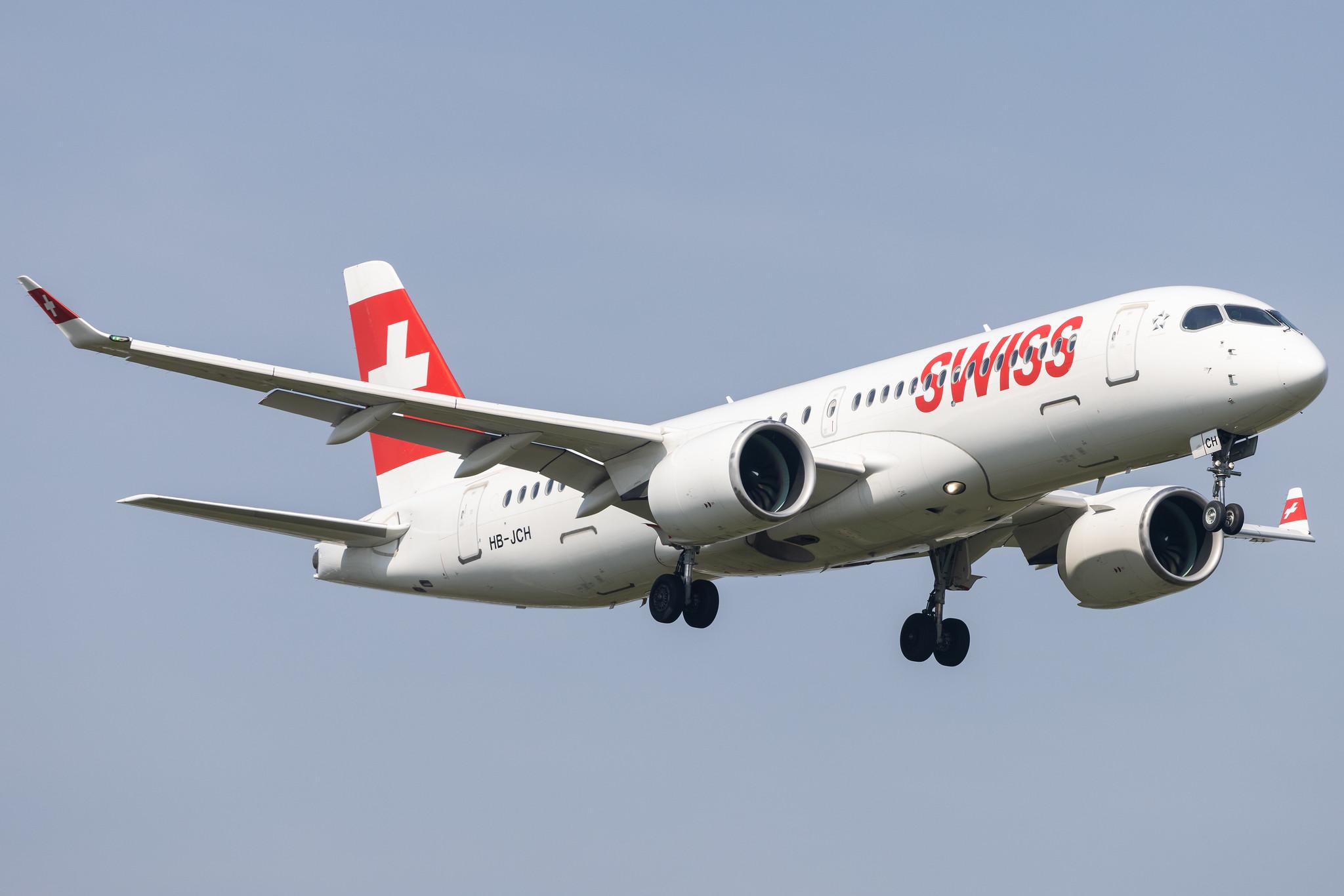 London Heathrow: Swiss (LX / SWR) |   Airbus A220-300 BCS3 | HB-JCH | MSN 55021