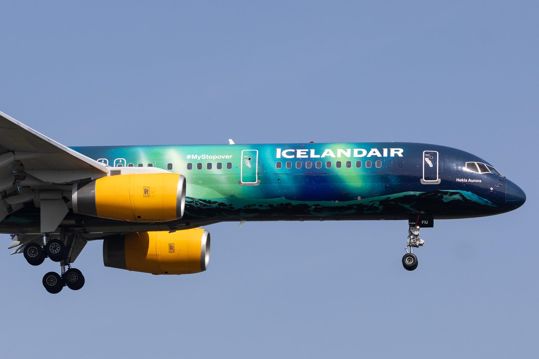 London Heathrow: Icelandair (FI / ICE) |  Livery: Aurora Borealis Livery |  Boeing 757-256 B752 | TF-FIU | MSN 26243