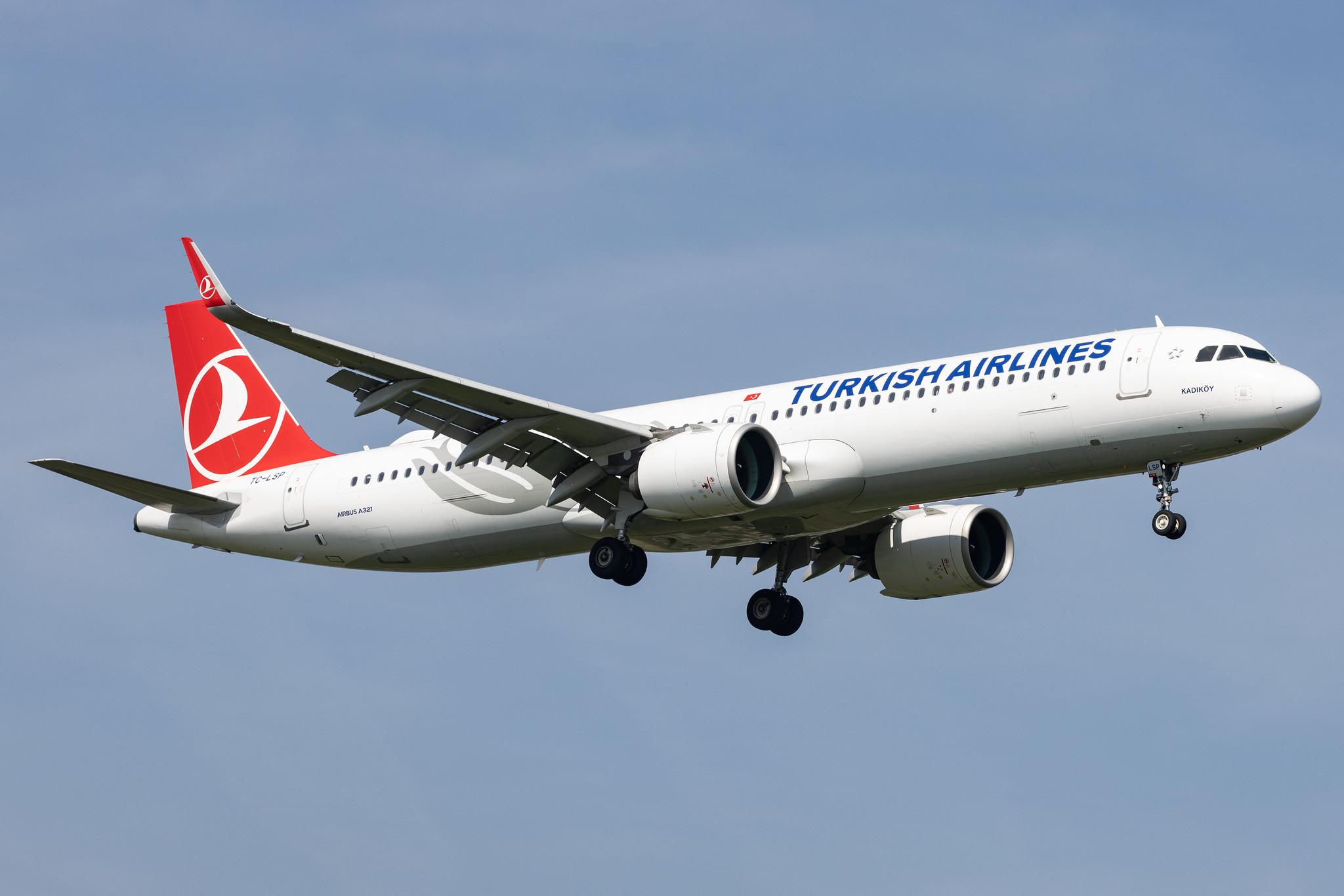 London Heathrow: Turkish Airlines (TK / THY) |  Airbus A321-271NX A21N | TC-LSP | MSN 9109