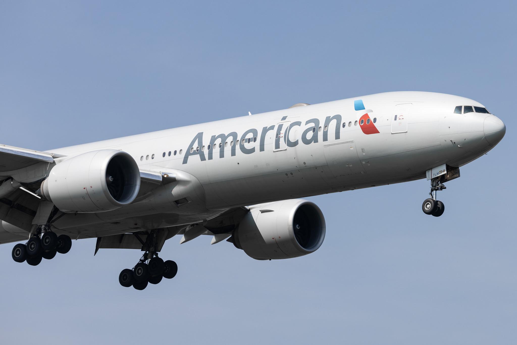 London Heathrow: American Airlines (AA / AAL) |  Boeing 777-323(ER) B77W | N728AN | MSN 31553
