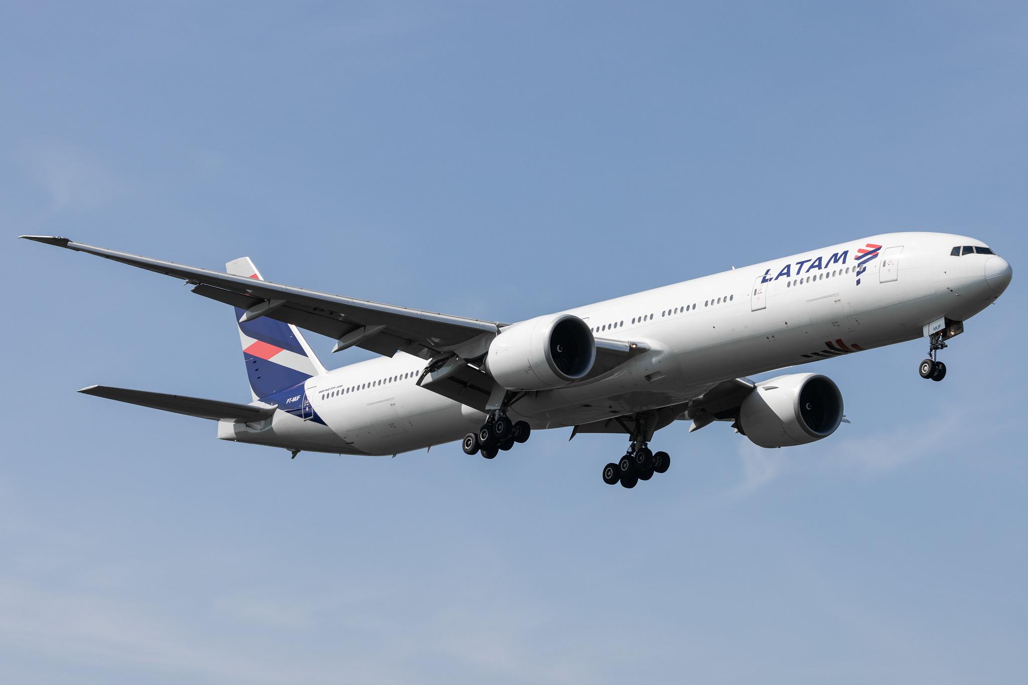 London Heathrow: LATAM Brasil (JJ / TAM) |  Boeing 777-32W(ER) B77W | PT-MUF | MSN 38887