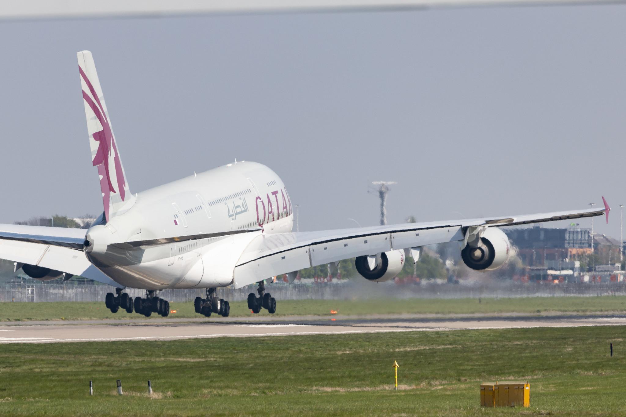 London Heathrow: Qatar Airways (QR / QTR) |  Airbus A380-861 A388 | A7-APE | MSN 181