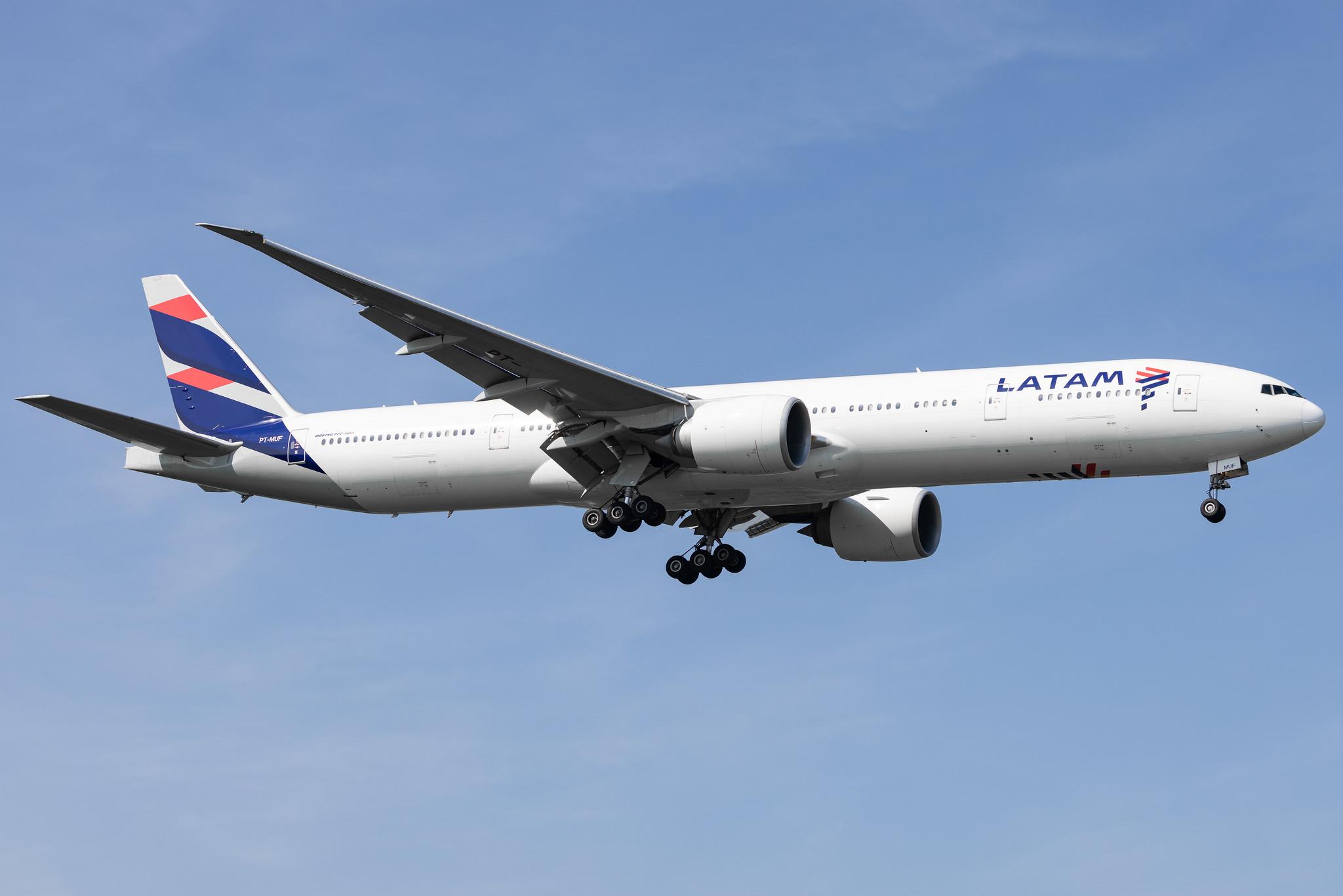 London Heathrow: LATAM Brasil (JJ / TAM) |  Boeing 777-32W(ER) B77W | PT-MUF | MSN 38887