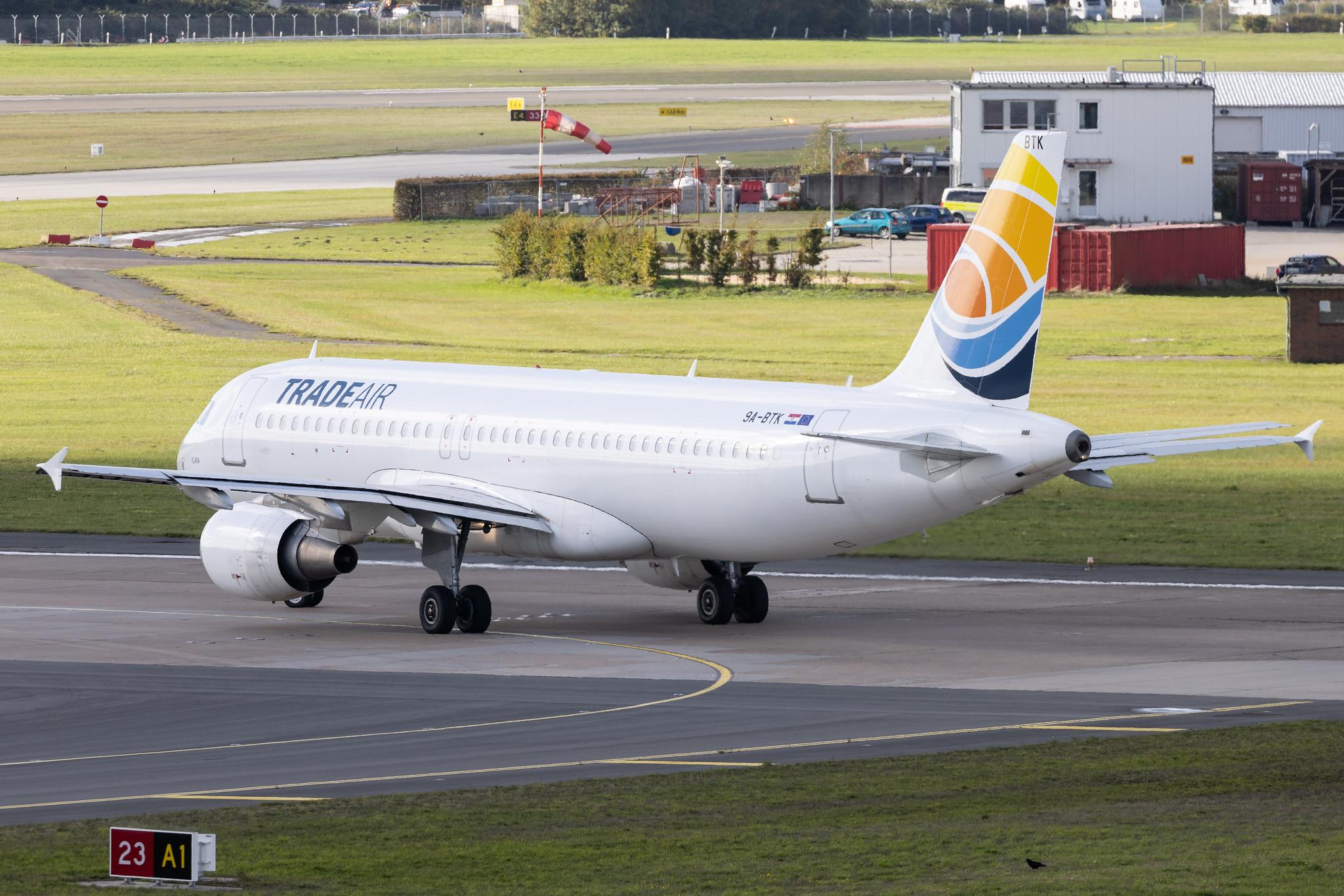 Hamburg Airport: Trade Air (C3 / TDR) | Airbus A320-214 A320 | 9A-BTK | MSN 02569
