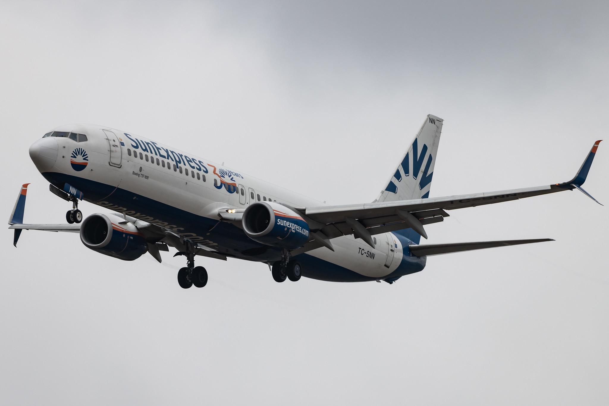 Flughafen Berlin Brandenburg: SunExpress (XQ / SXS) | Boeing 737-8HC B738 | TC-SNN | MSN 40775