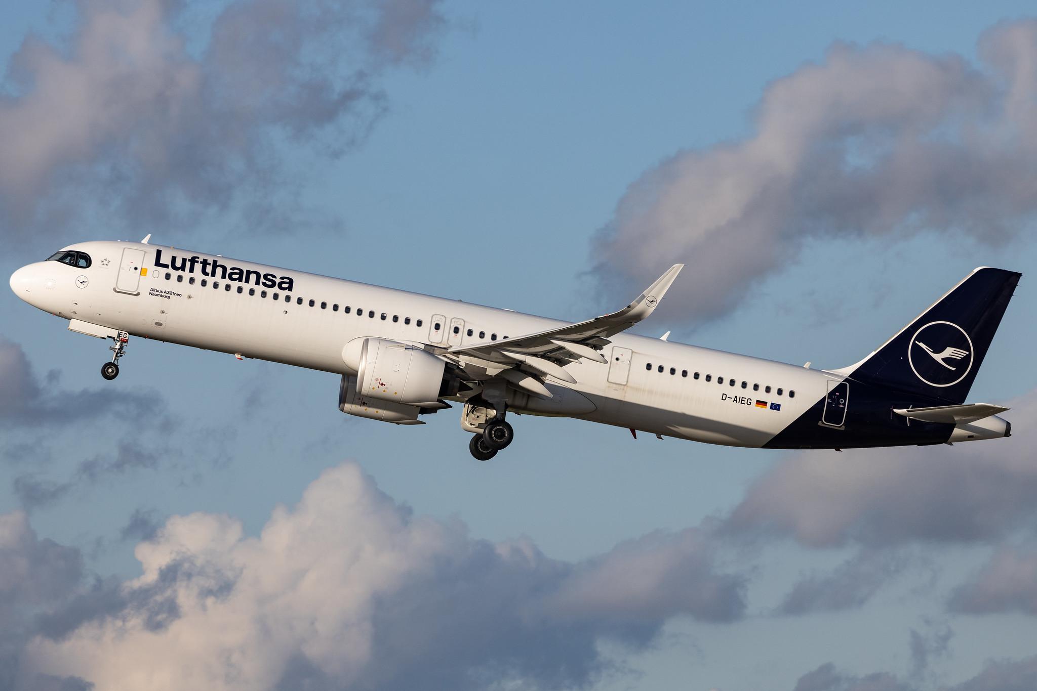 Munich Airport: Lufthansa (LH / DLH) | Airbus A321-271NX A21N | D-AIEG | MSN 10059