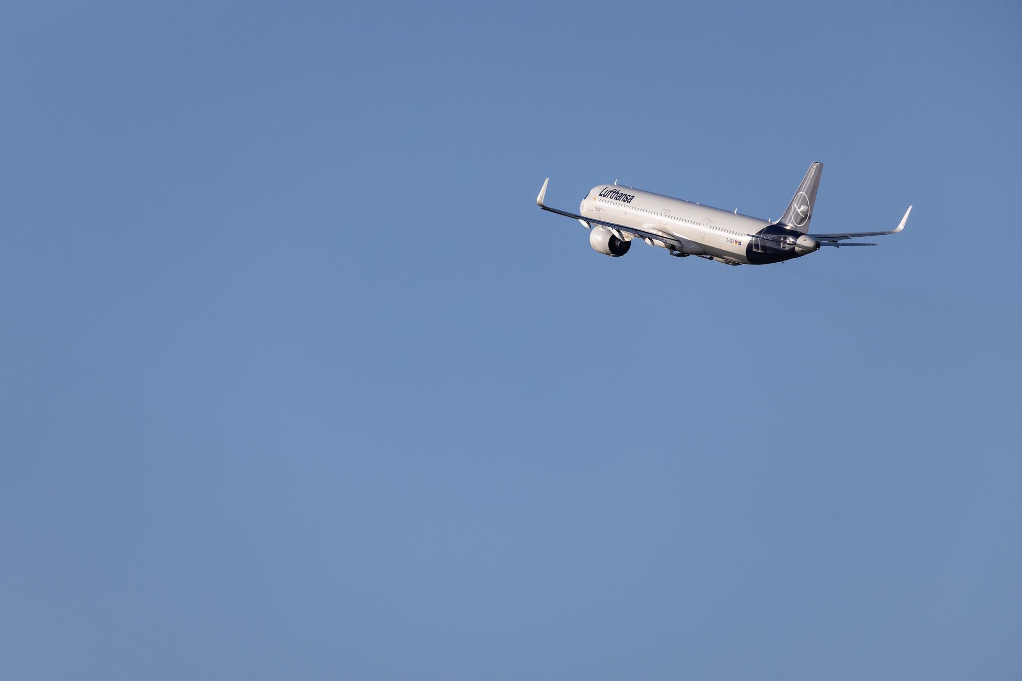 Munich Airport: Lufthansa (LH / DLH) | Airbus A321-271NX A21N | D-AIEG | MSN 10059