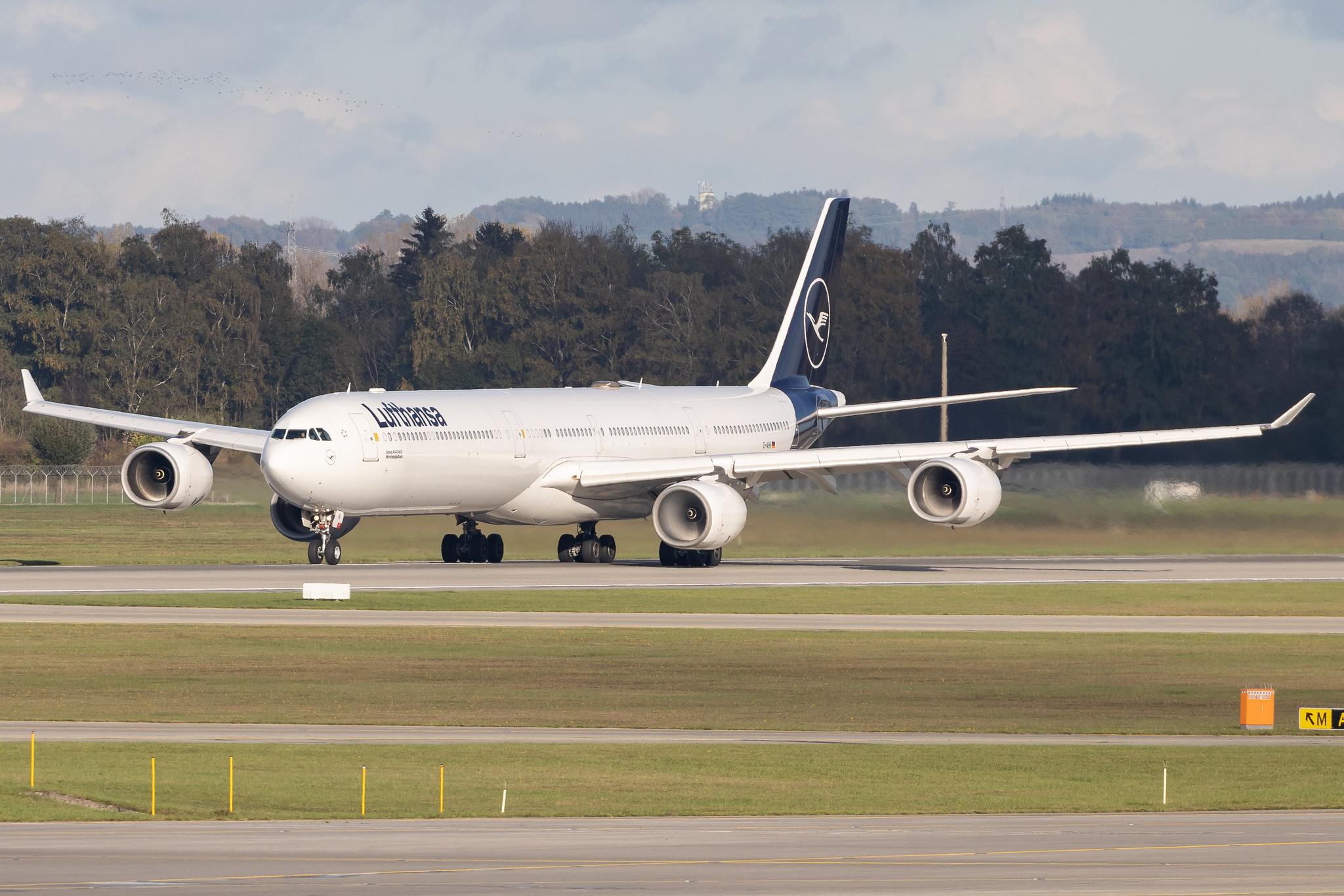 Munich Airport: Lufthansa (LH / DLH) | Airbus A340-642 A346 | D-AIHI | MSN 0569