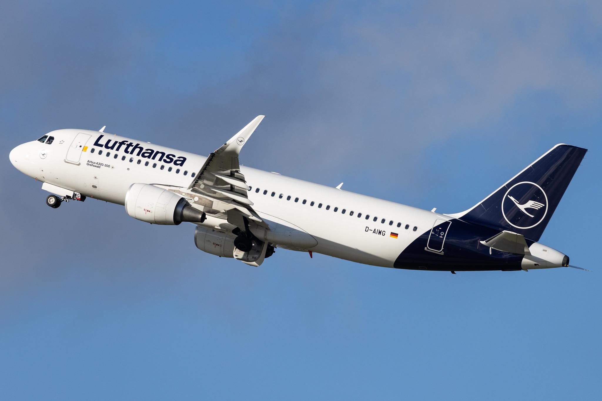 Munich Airport: Lufthansa (LH / DLH) | Airbus A320-214 A320 | D-AIWG | MSN 8902