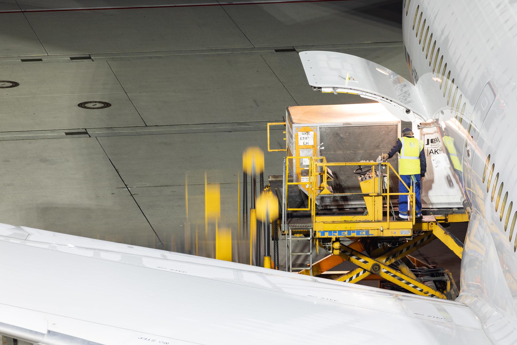 Munich Airport: Lufthansa (LH / DLH) | Boeing 787-9 Dreamliner B789 | D-ABPA | MSN 62730