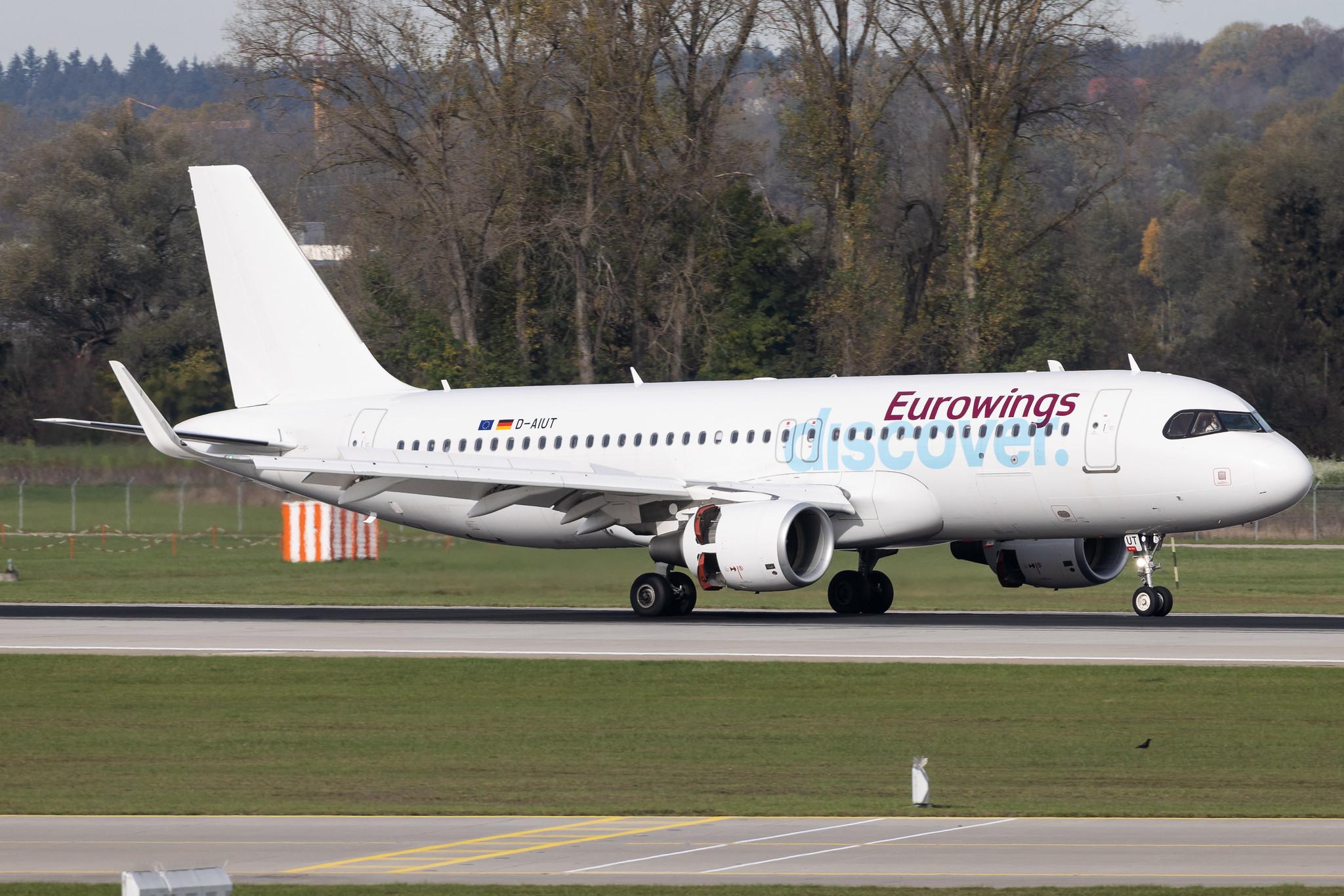 Munich Airport: Eurowings Discover (4Y / OCN) | Airbus A320-214 A320 | D-AIUT | MSN 7115