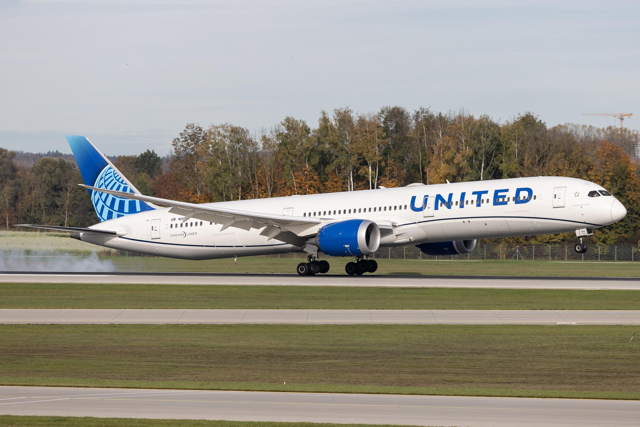 Munich Airport: United Airlines (UA / UAL) | Boeing 787-10 Dreamliner B78X | N12012 | MSN 60145