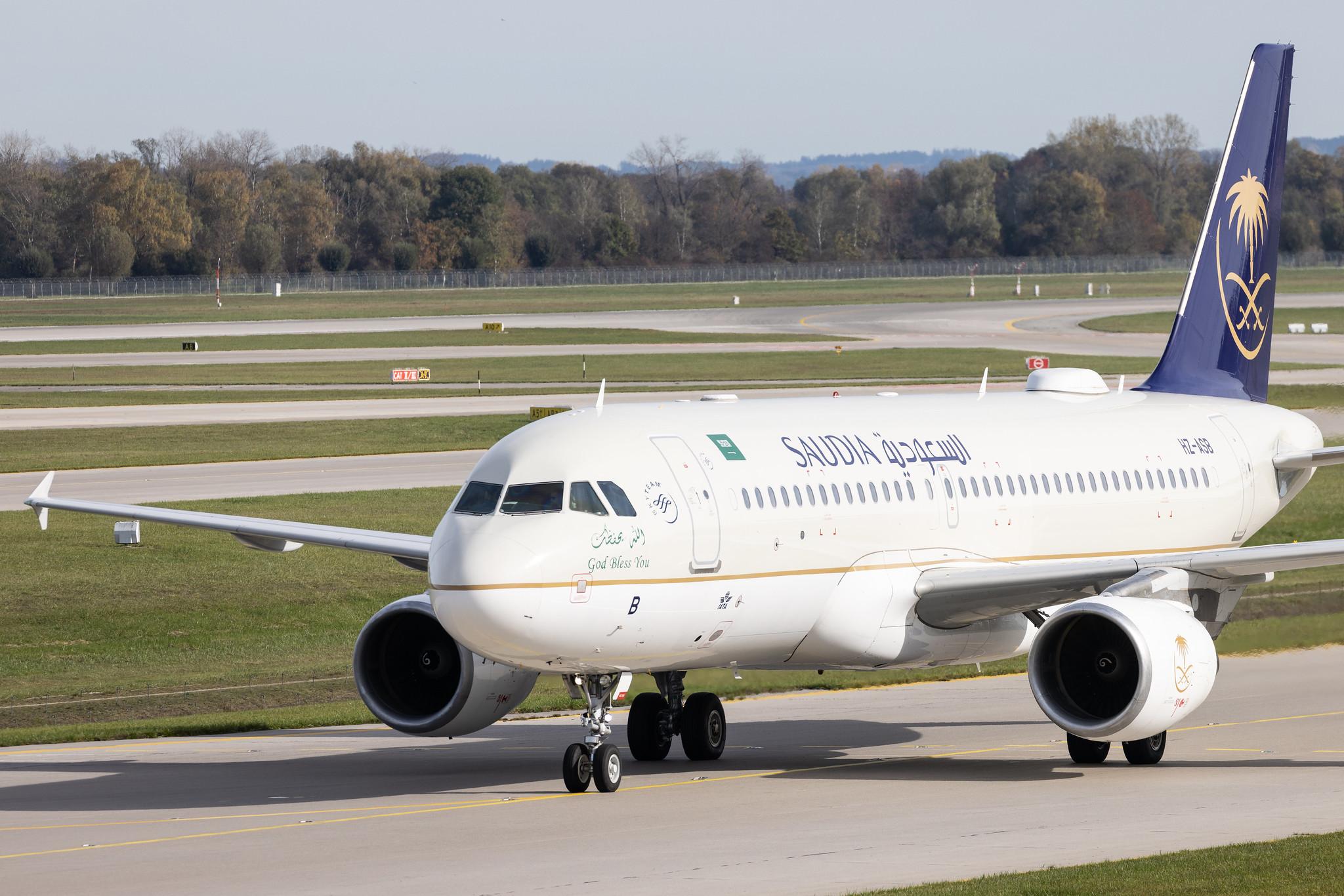 Munich Airport: Saudia (SV / SVA) | Airbus A320-214 A320 | HZ-ASB | MSN 4090