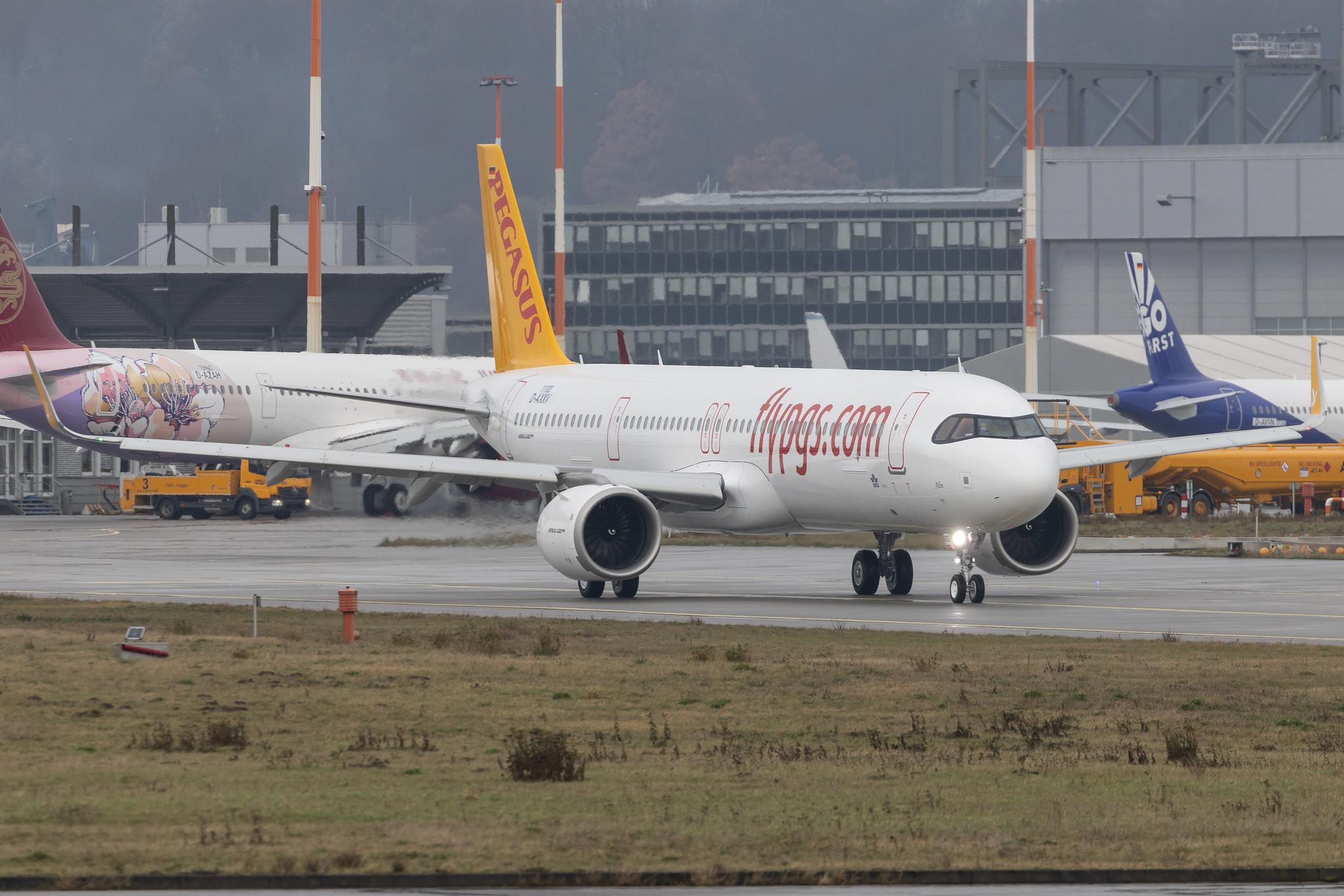 Hamburg Finkenwerder: Pegasus (PC / PGT) | Airbus A321-251NX A21N | D-AXXV | TC-RDB | MSN 11100