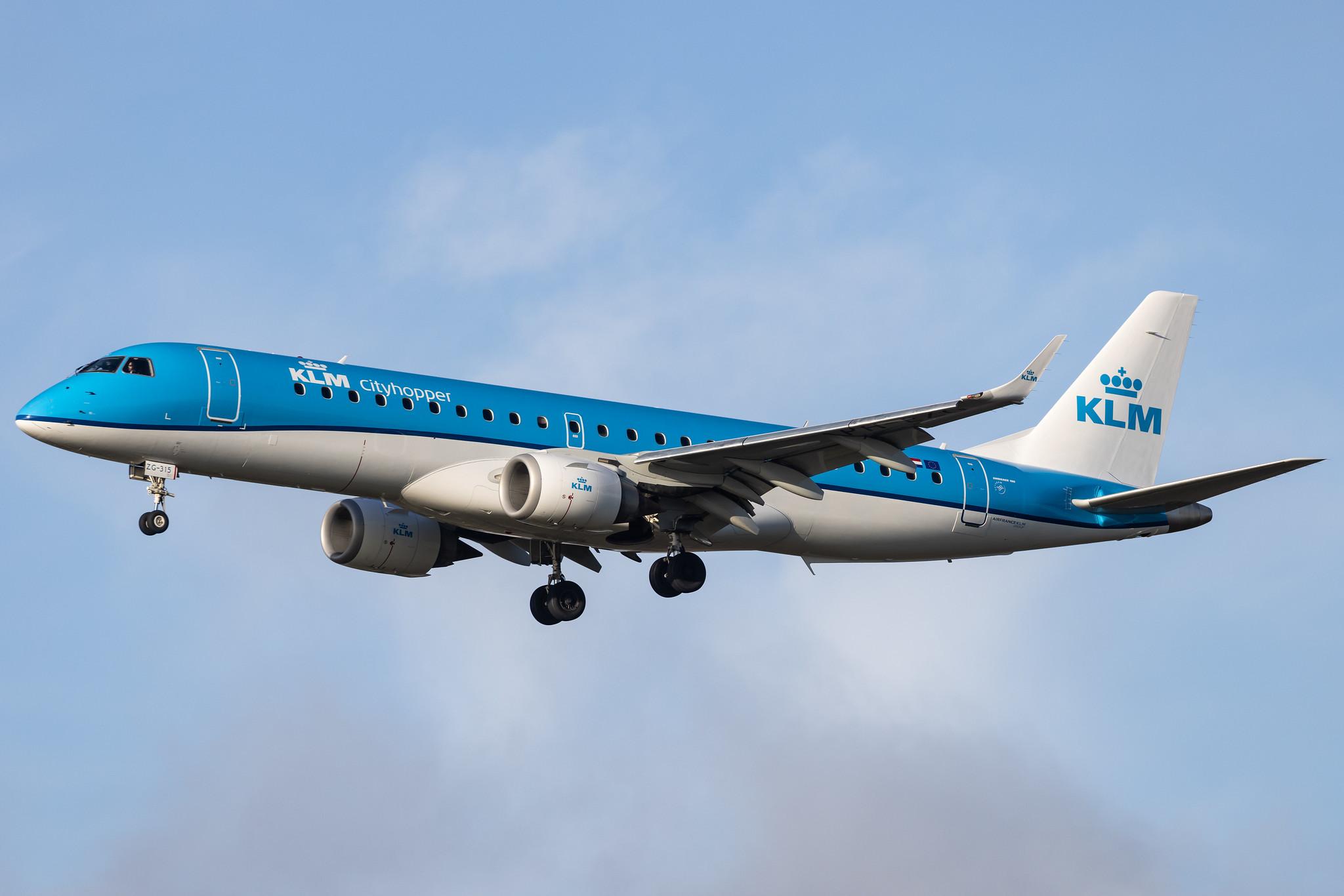 Amsterdam Schiphol: KLM (KL / KLM) | Operator: KLM Cityhopper | Embraer E190STD E190 | PH-EZG | MSN 19000315
