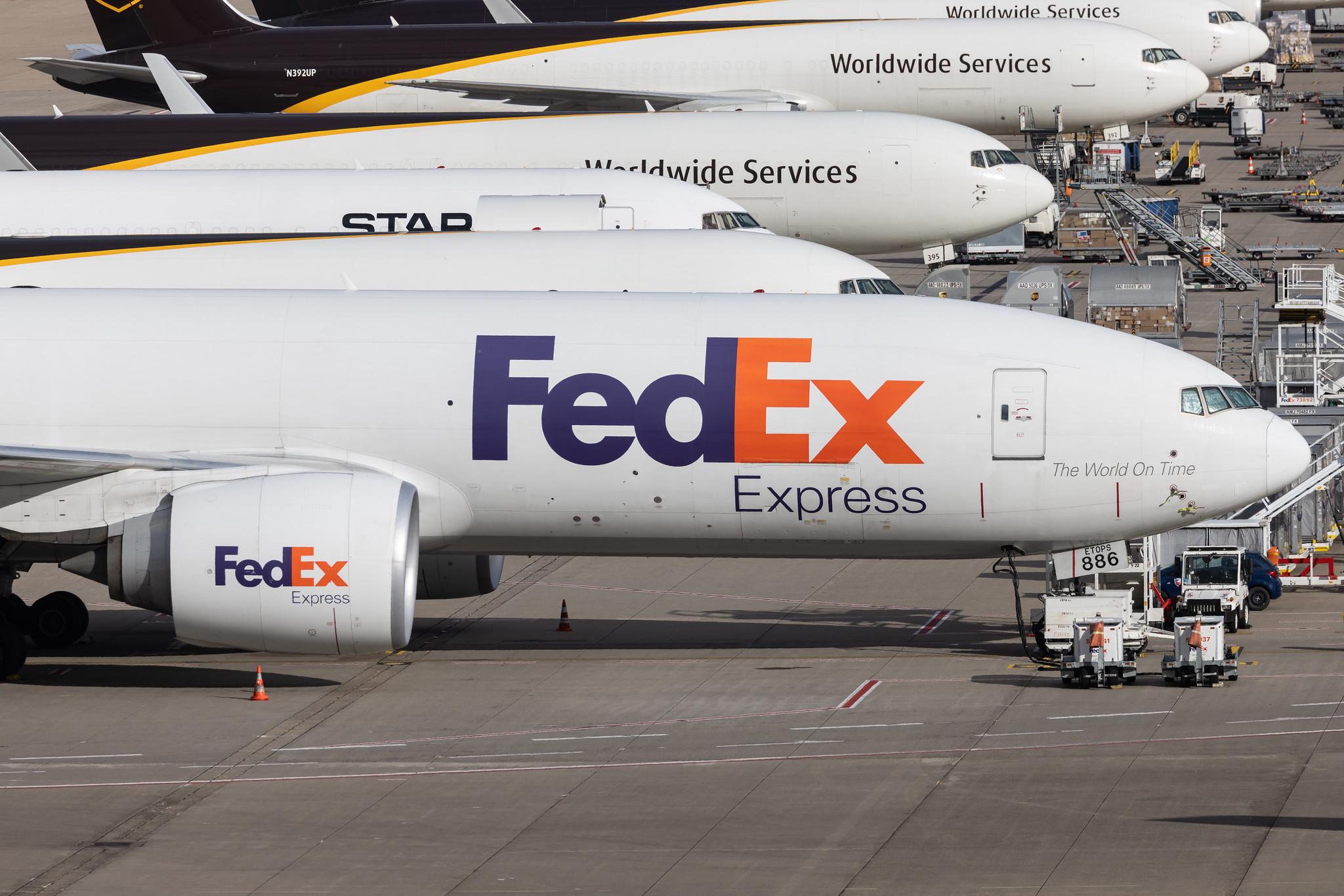 Köln Bonn Airport: FedEx (FX / FDX) | Boeing 777-FS2 B77L | N886FD | MSN 41065
