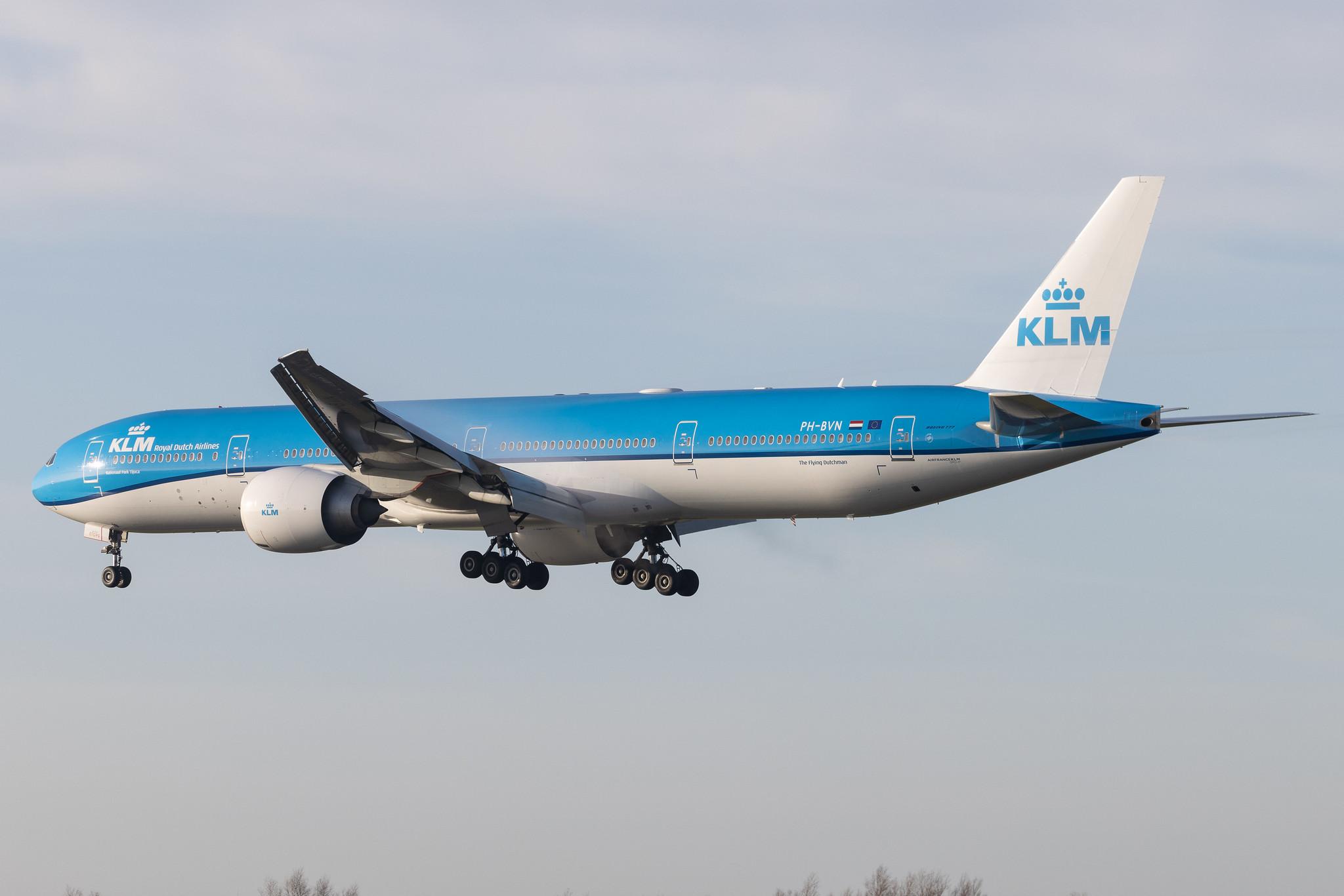 Amsterdam Schiphol: KLM (KL / KLM) | Boeing 777-306(ER) B77W | PH-BVN | MSN 44549