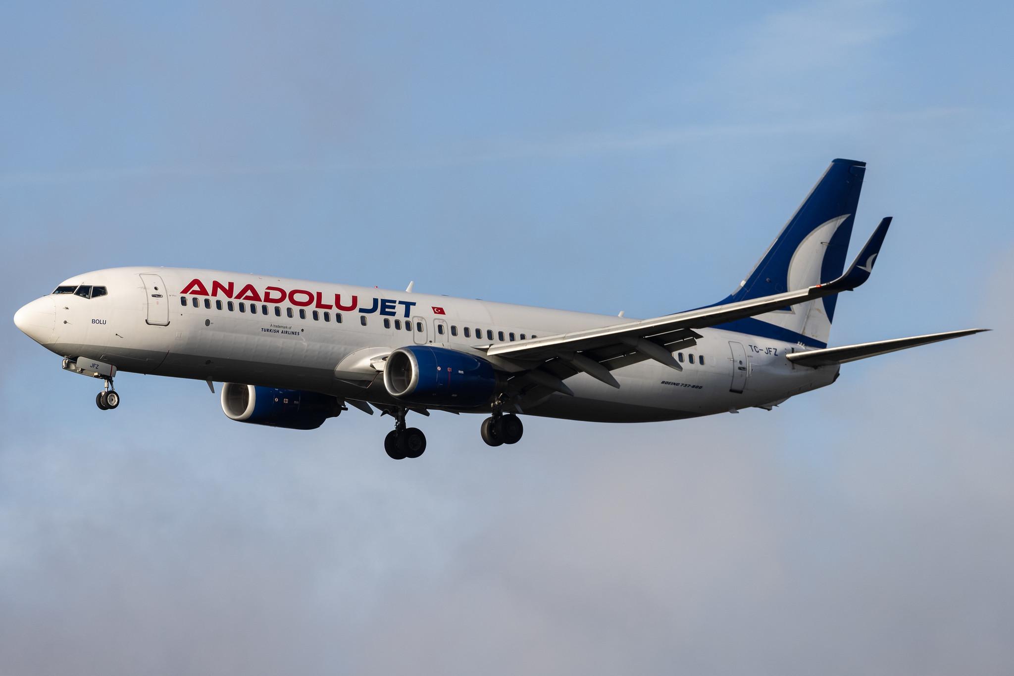 Amsterdam Schiphol: AnadoluJet (TK / THY) | Operator: Turkish Airlines | Boeing 737-8F2 B738 | TC-JFZ | MSN 29784