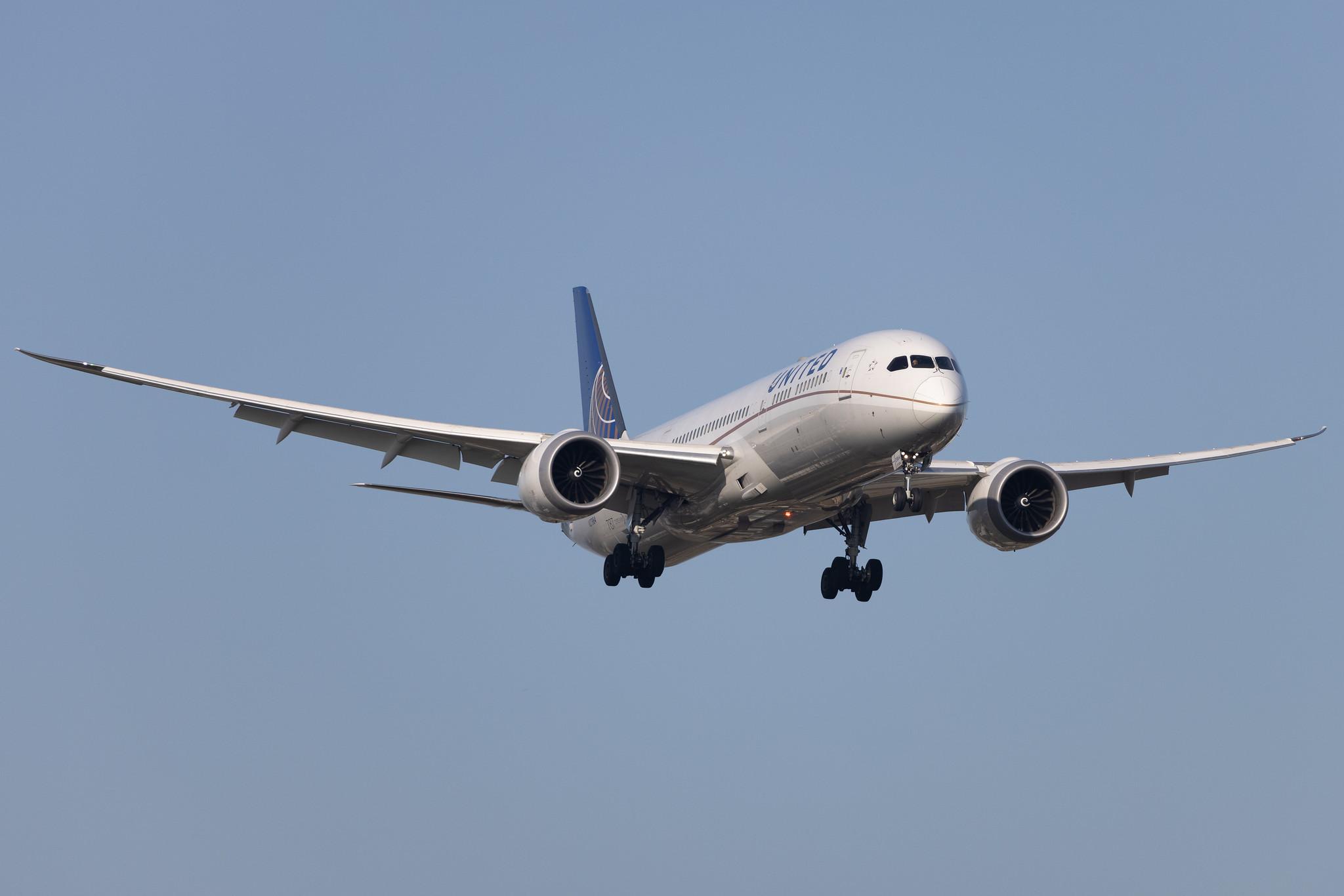 London Heathrow: United Airlines (UA / UAL) |  Boeing 787-9 Dreamliner B789 | N27964 | MSN 37813