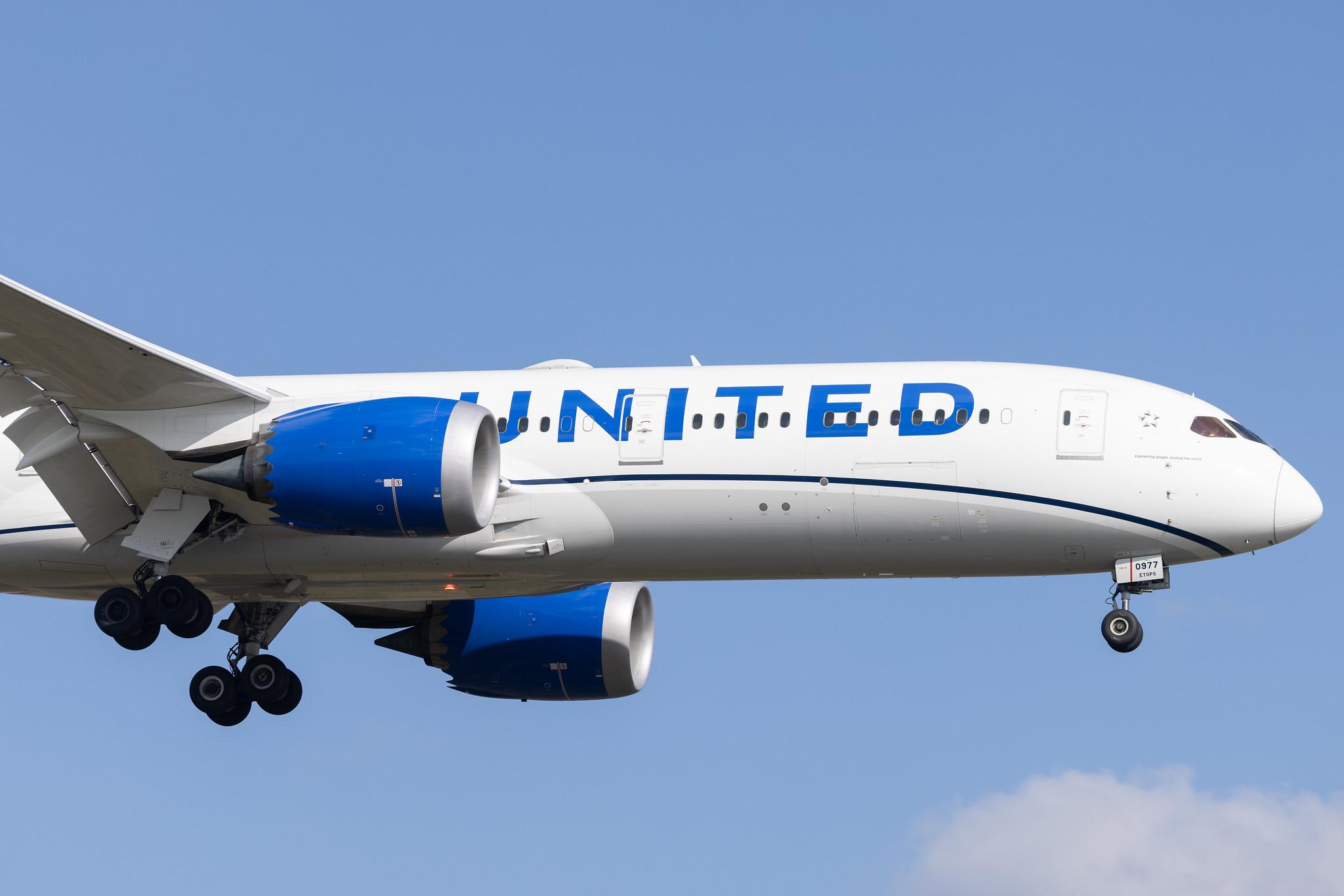 London Heathrow: United Airlines (UA / UAL) | Boeing 787-9 Dreamliner B789 | N29977 | MSN 66136