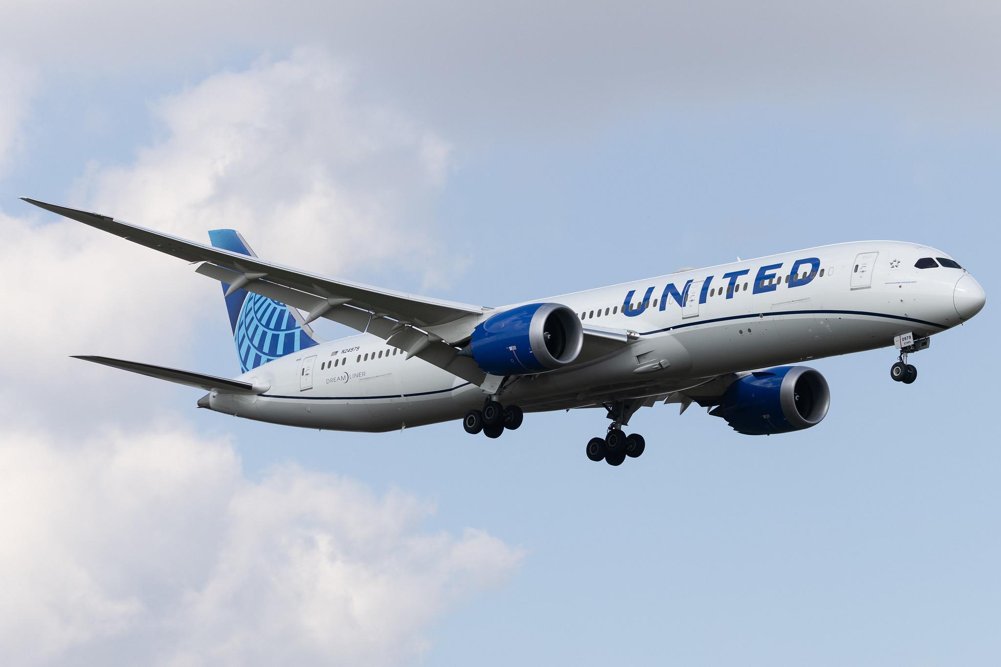 London Heathrow: United Airlines (UA / UAL) | Boeing 787-9 Dreamliner B789 | N24979 | MSN 66141