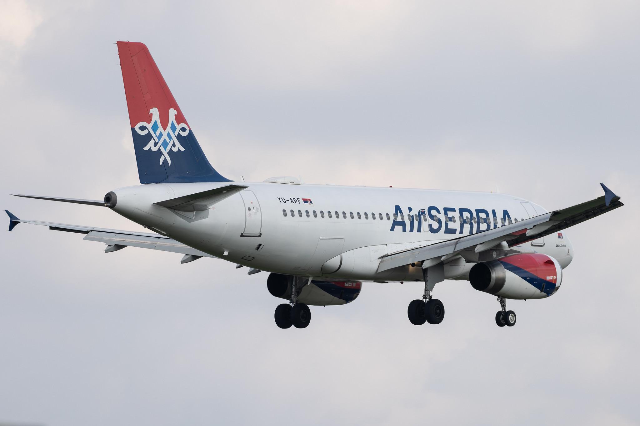 London Heathrow: AirSERBIA (JU / ASL) | Airbus A319-132 A319 | YU-APF | MSN 3317