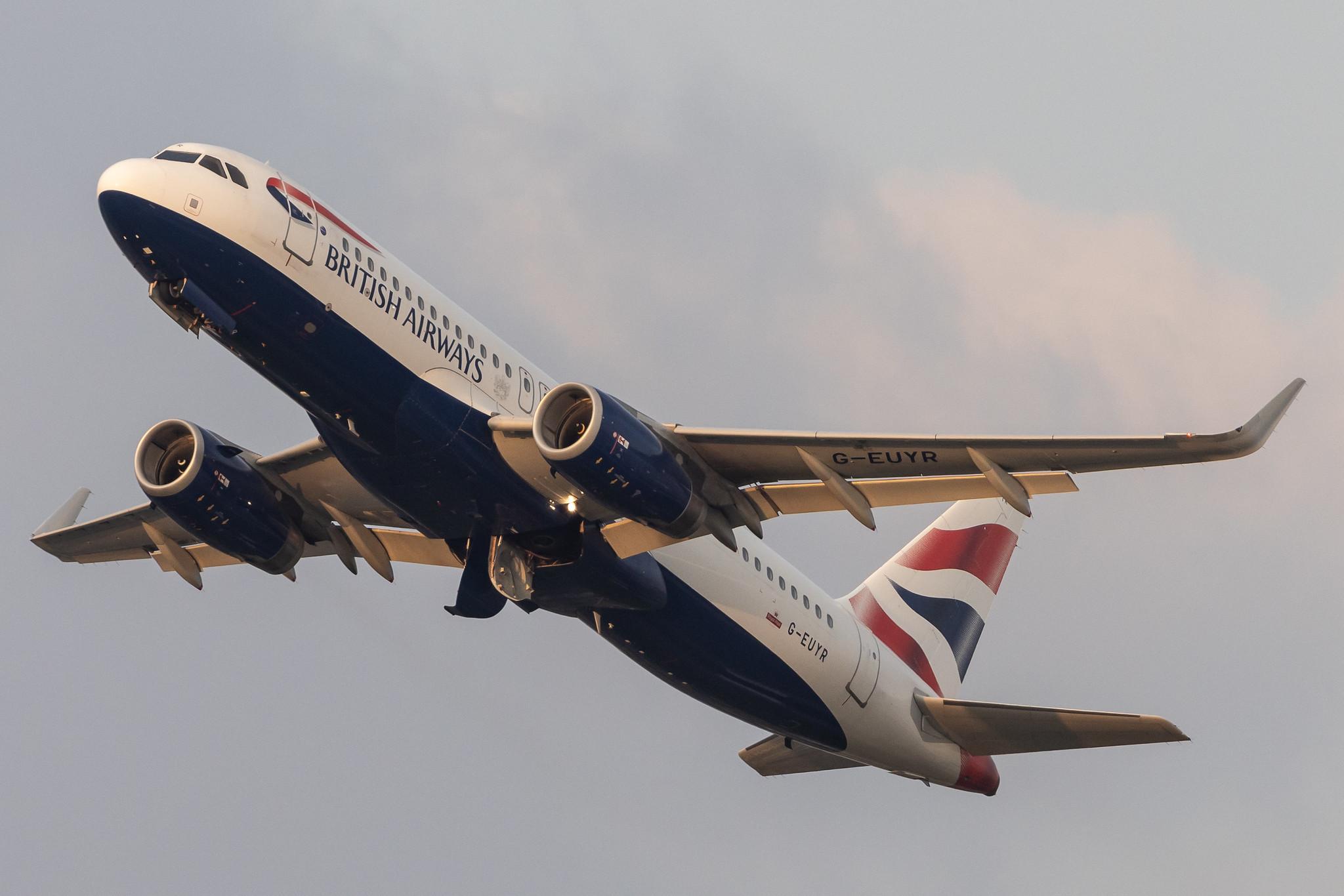 London Heathrow: British Airways (BA / BAW) | Airbus A320-232 A320 | G-EUYR | MSN 5856