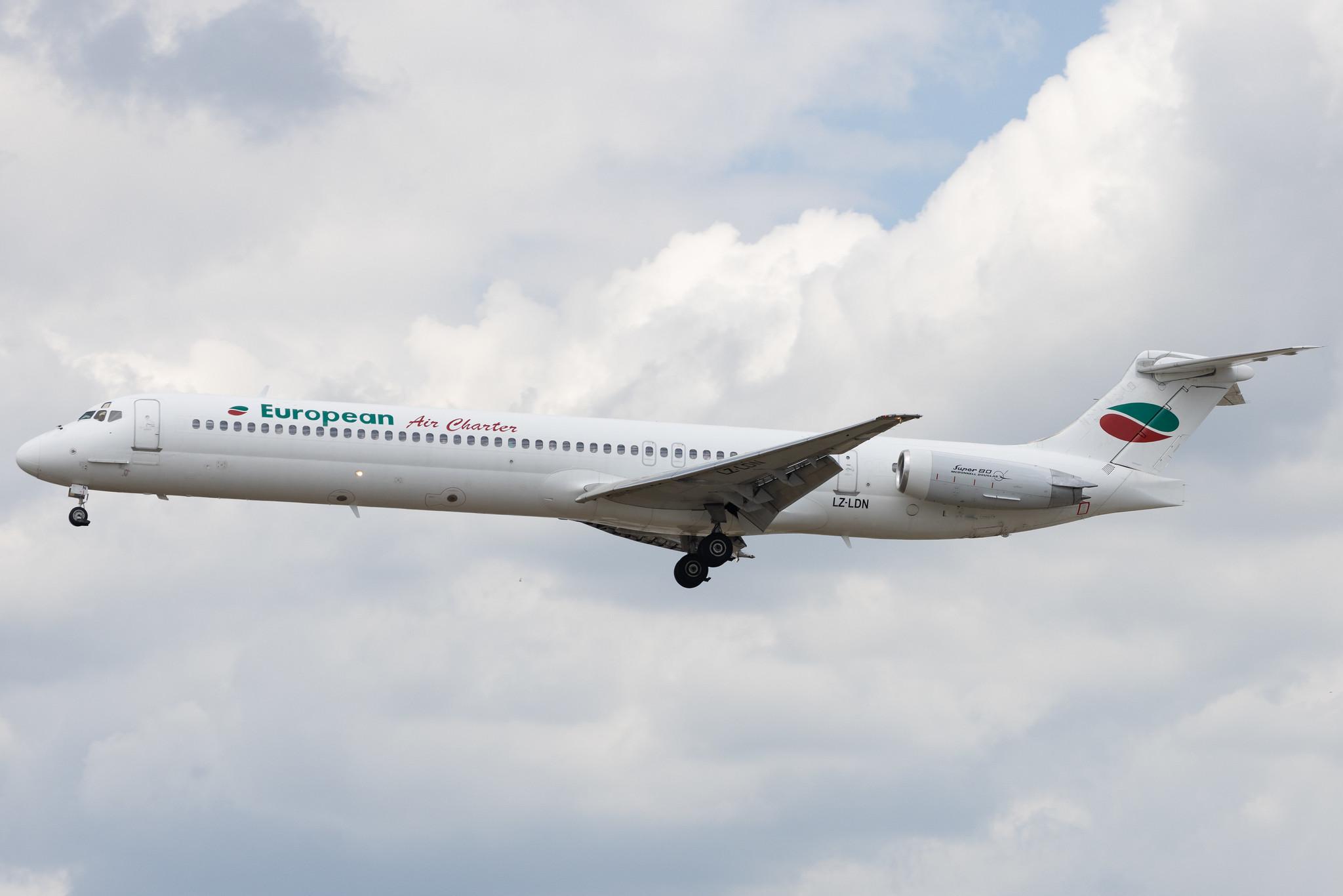 Frankfurt Airport: European Air Charter (H6 / BUC) | McDonnell Douglas MD-82 MD82 | LZ-LDN | MSN 53216