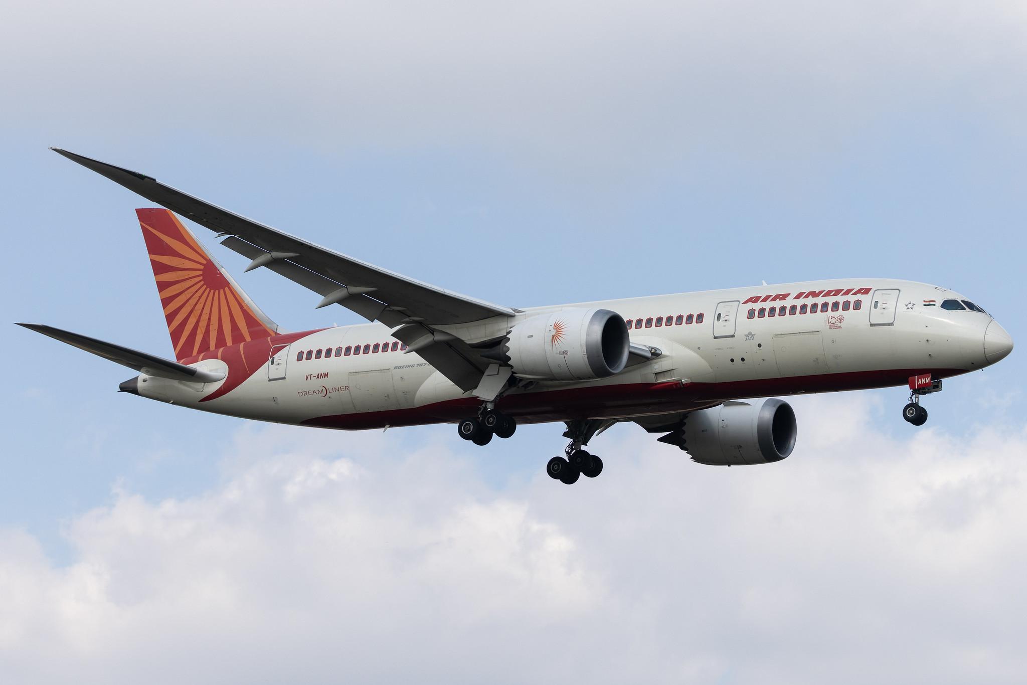 London Heathrow: Air India (AI / AIC) | Boeing 787-8 Dreamliner B788 | VT-ANM | MSN 36284