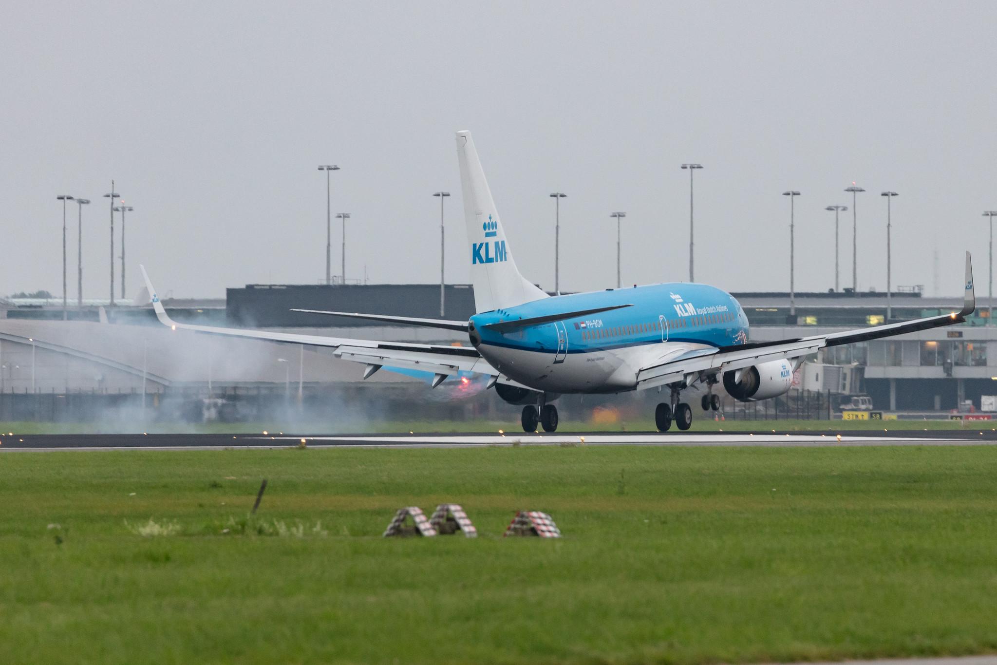 Amsterdam Schiphol: KLM (KL / KLM) |  Boeing 737-7K2 B737 | PH-BGM | MSN 39255