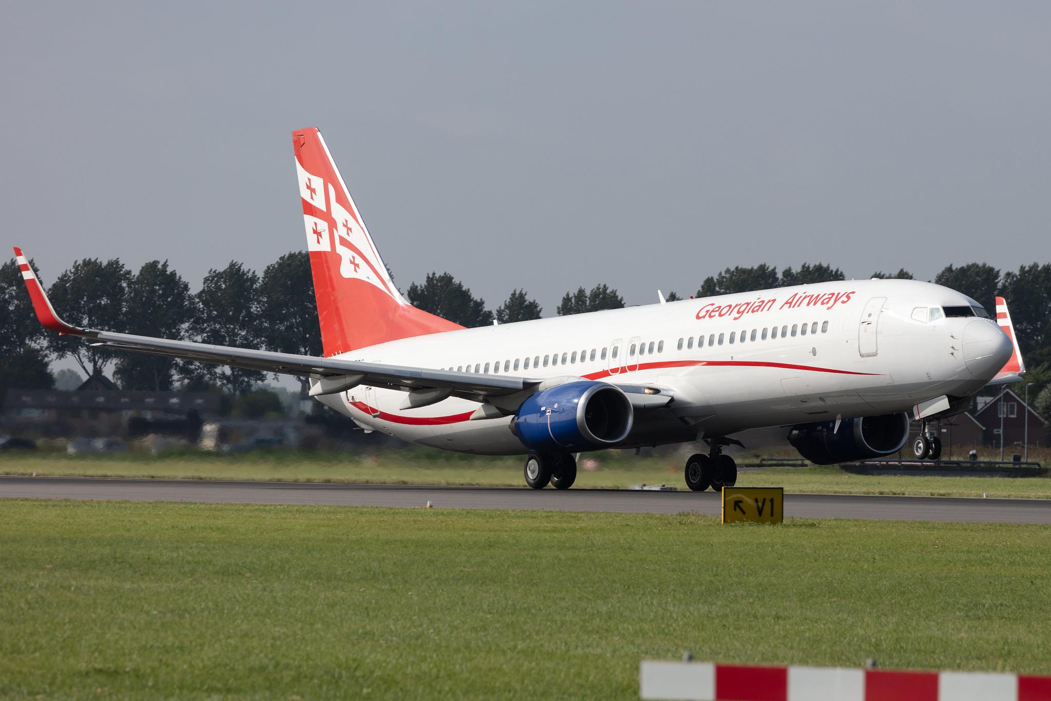 Amsterdam Schiphol: Georgian Airways (A9 / TGZ) |  Boeing 737-8FH B738 | 4L-TGC | MSN 35092