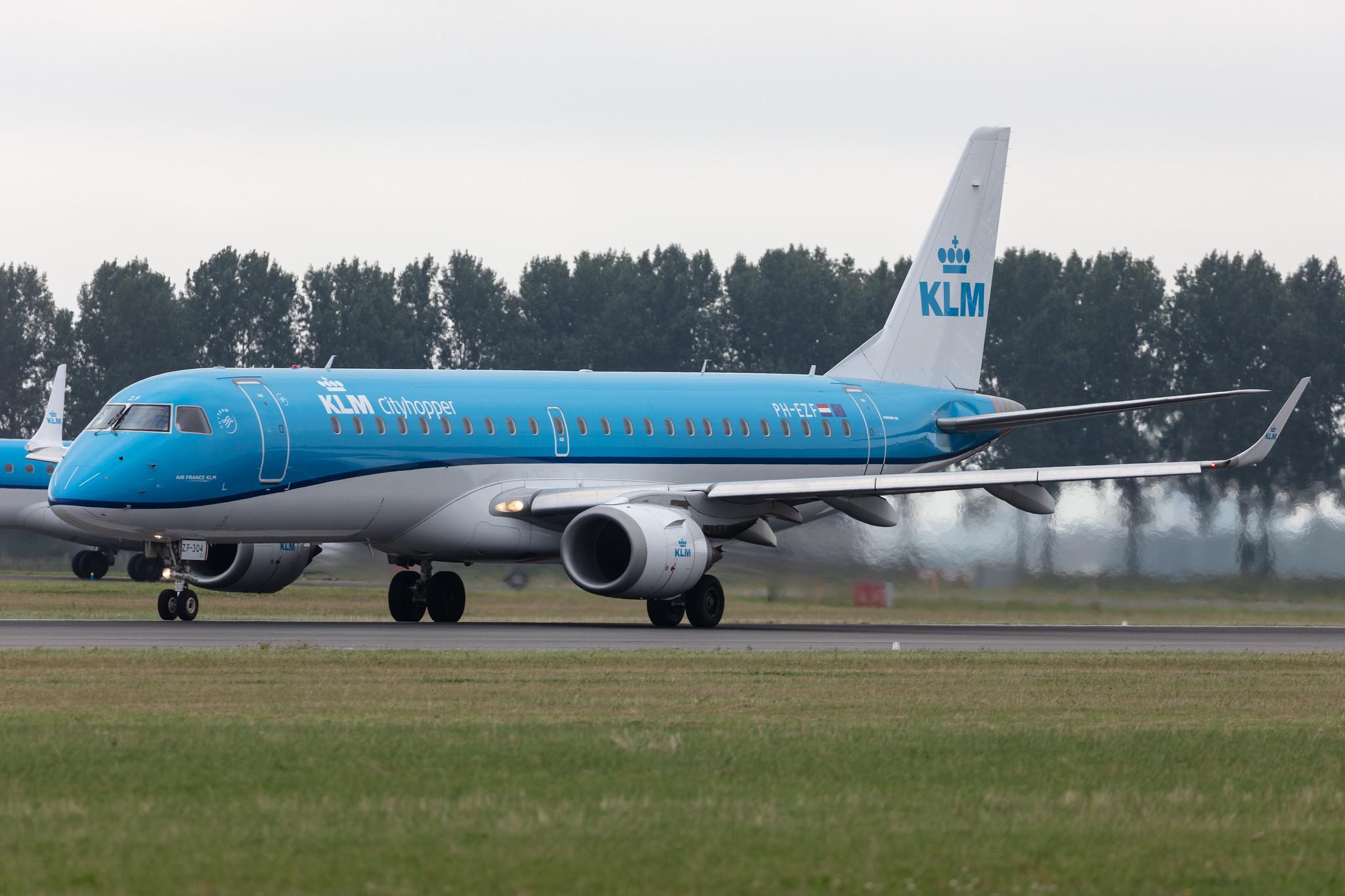 Amsterdam Schiphol: KLM (KL / KLM) | Operator: KLM Cityhopper |  Embraer E190STD E190 | PH-EZF | MSN 19000304