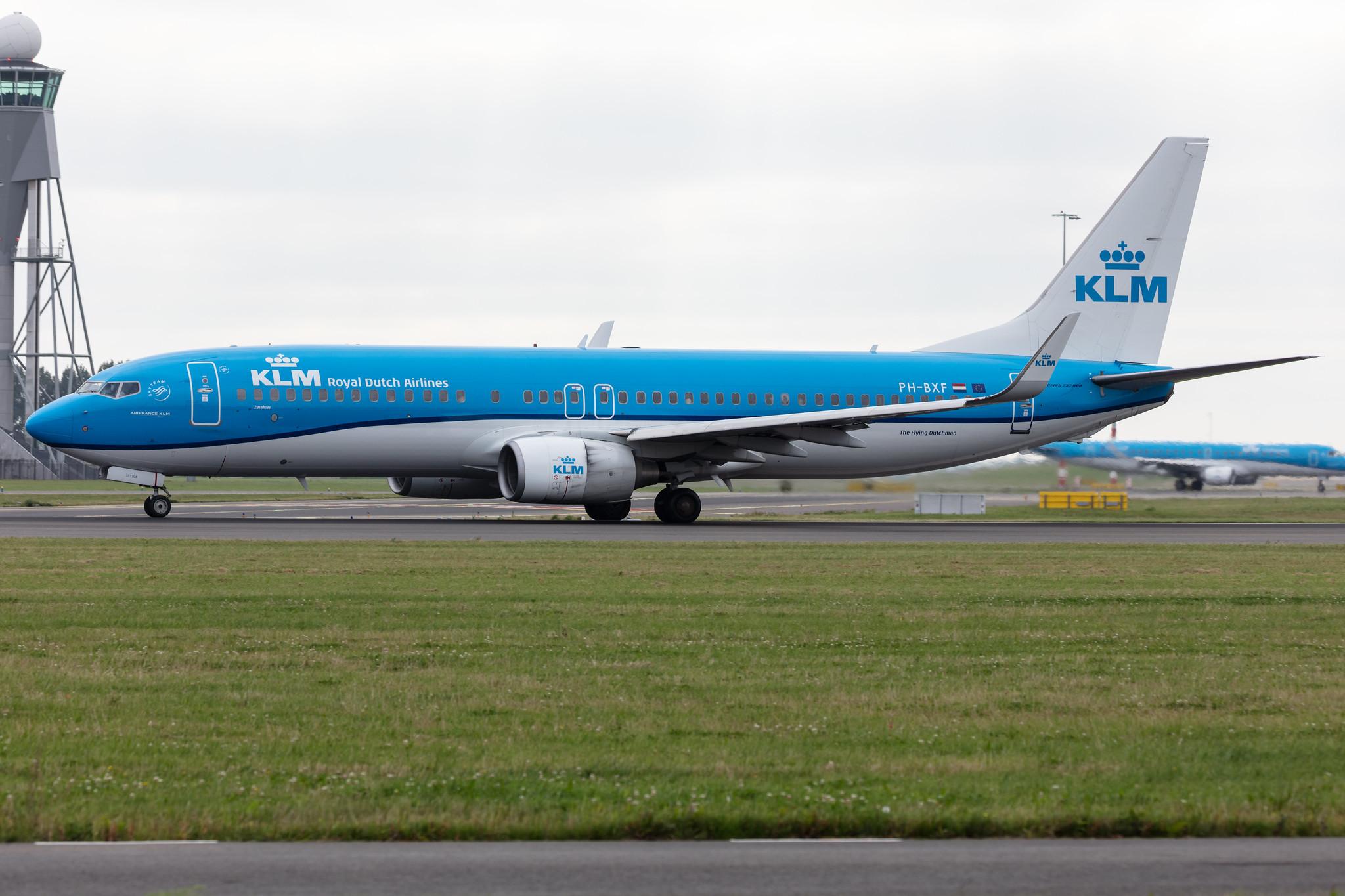 Amsterdam Schiphol: KLM (KL / KLM) |  Boeing 737-8K2 B738 | PH-BXF | MSN 29596