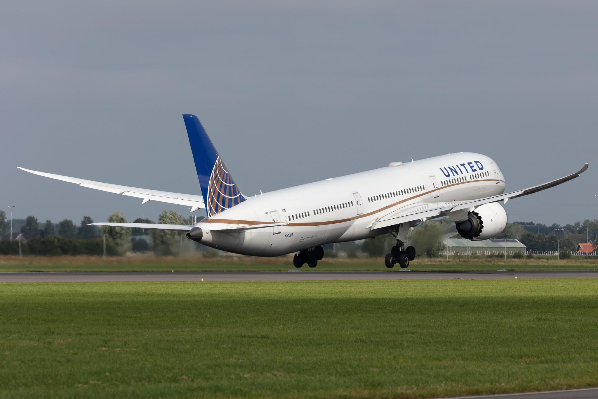 Amsterdam Schiphol: United Airlines (UA / UAL) |  Boeing 787-10 Dreamliner B78X | N16008 | MSN 60138