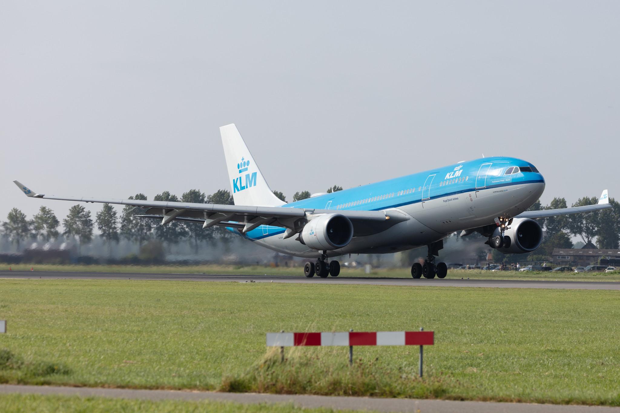 Amsterdam Schiphol: KLM (KL / KLM) |  Airbus A330-203 A332 | PH-AOB | MSN 0686