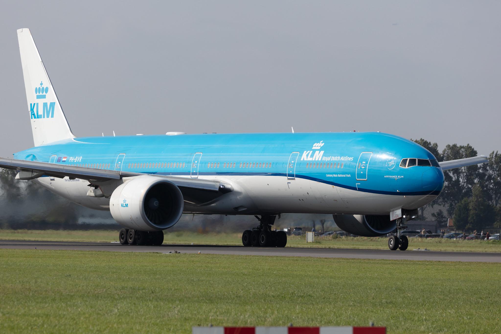 Amsterdam Schiphol: KLM (KL / KLM) |  Boeing 777-306(ER) B77W | PH-BVR | MSN 61603