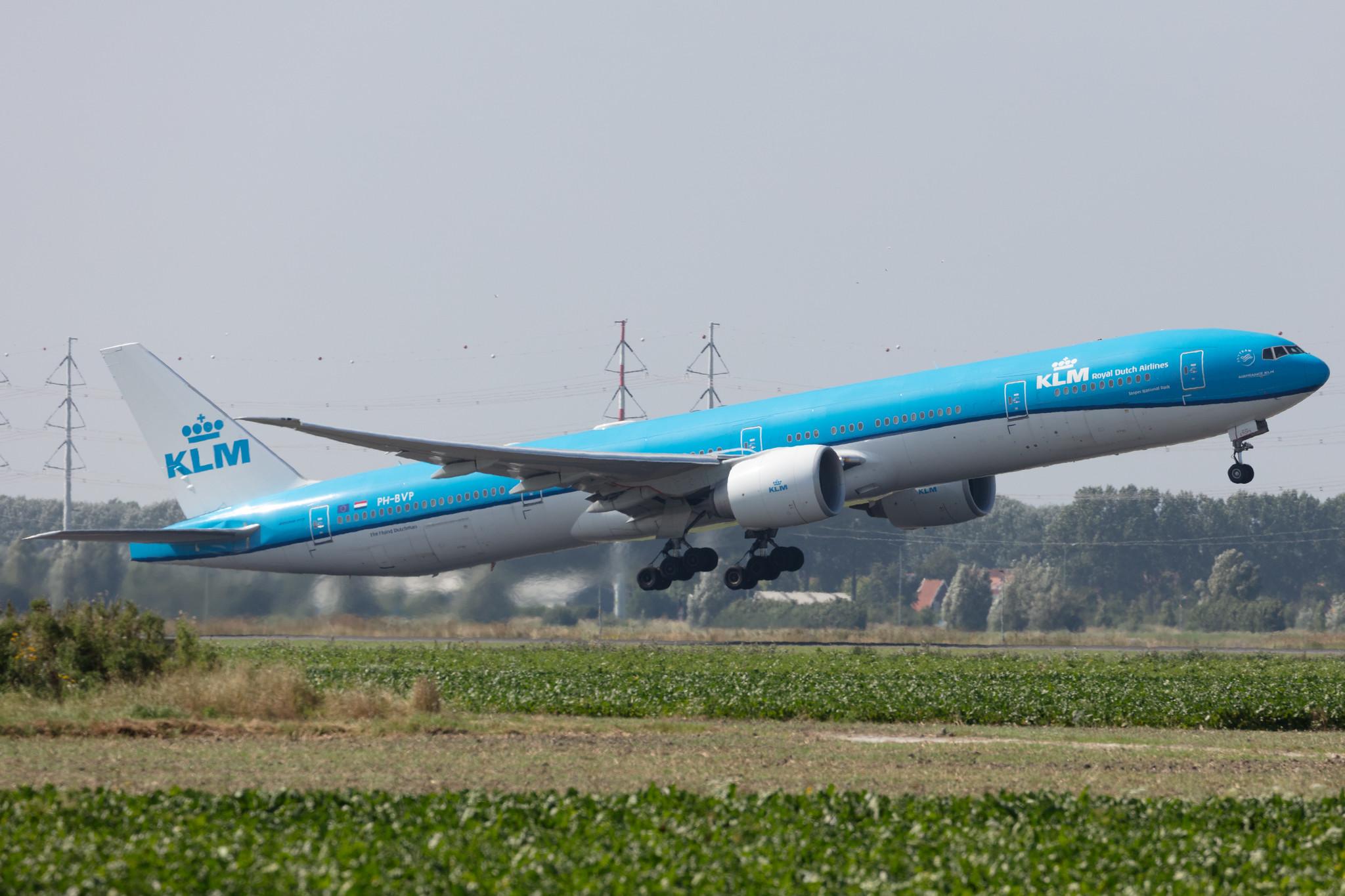 Amsterdam Schiphol: KLM (KL / KLM) |  Boeing 777-306(ER) B77W | PH-BVP | MSN 44555