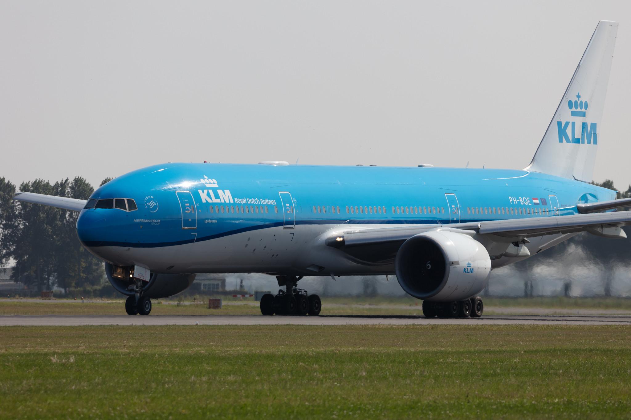 Amsterdam Schiphol: KLM (KL / KLM) |  Boeing 777-206(ER) B772 | PH-BQE | MSN 28691