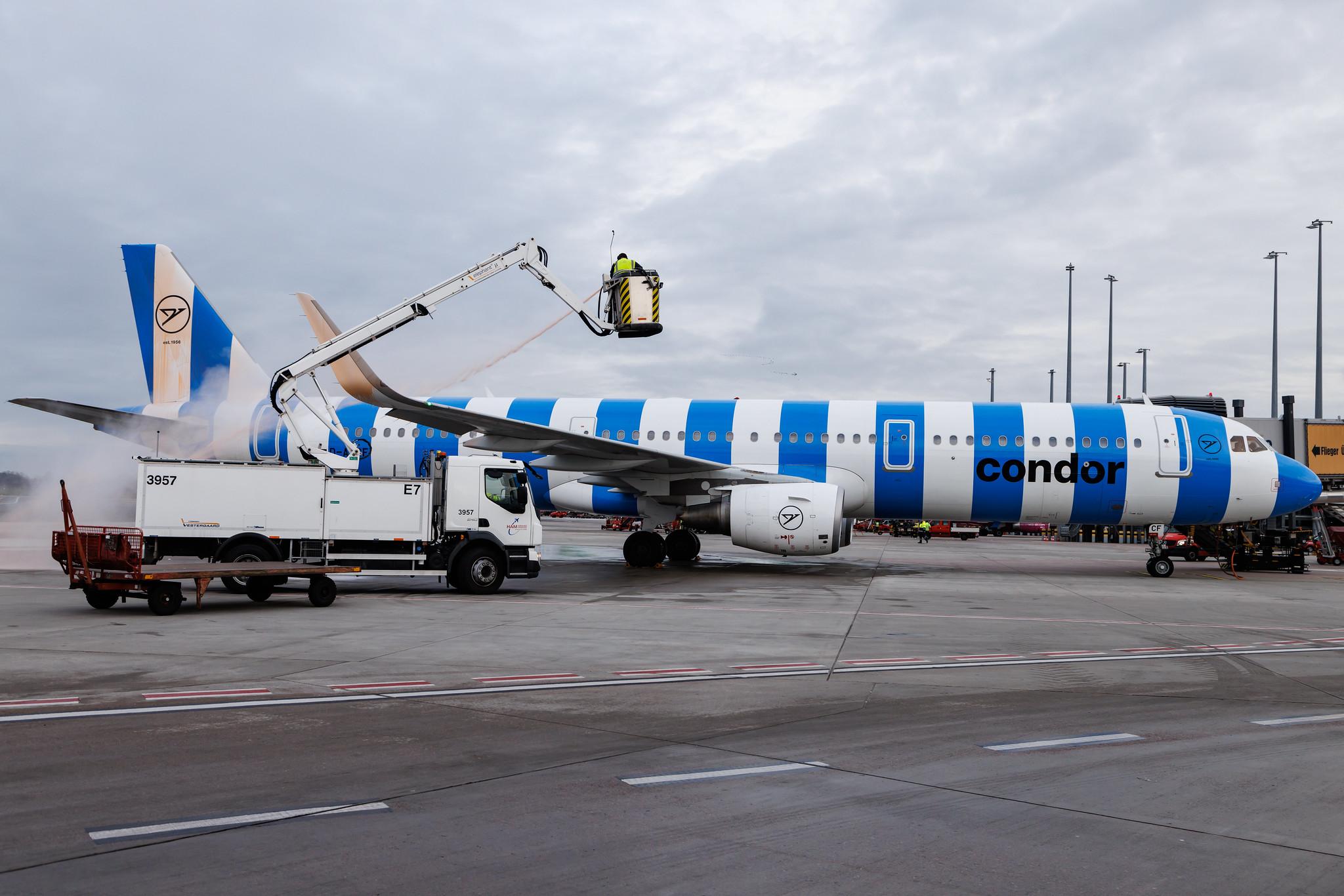 Hamburg Airport: Condor (DE / CFG) | Airbus A321-211 A321 | D-ATCF | MSN 5843