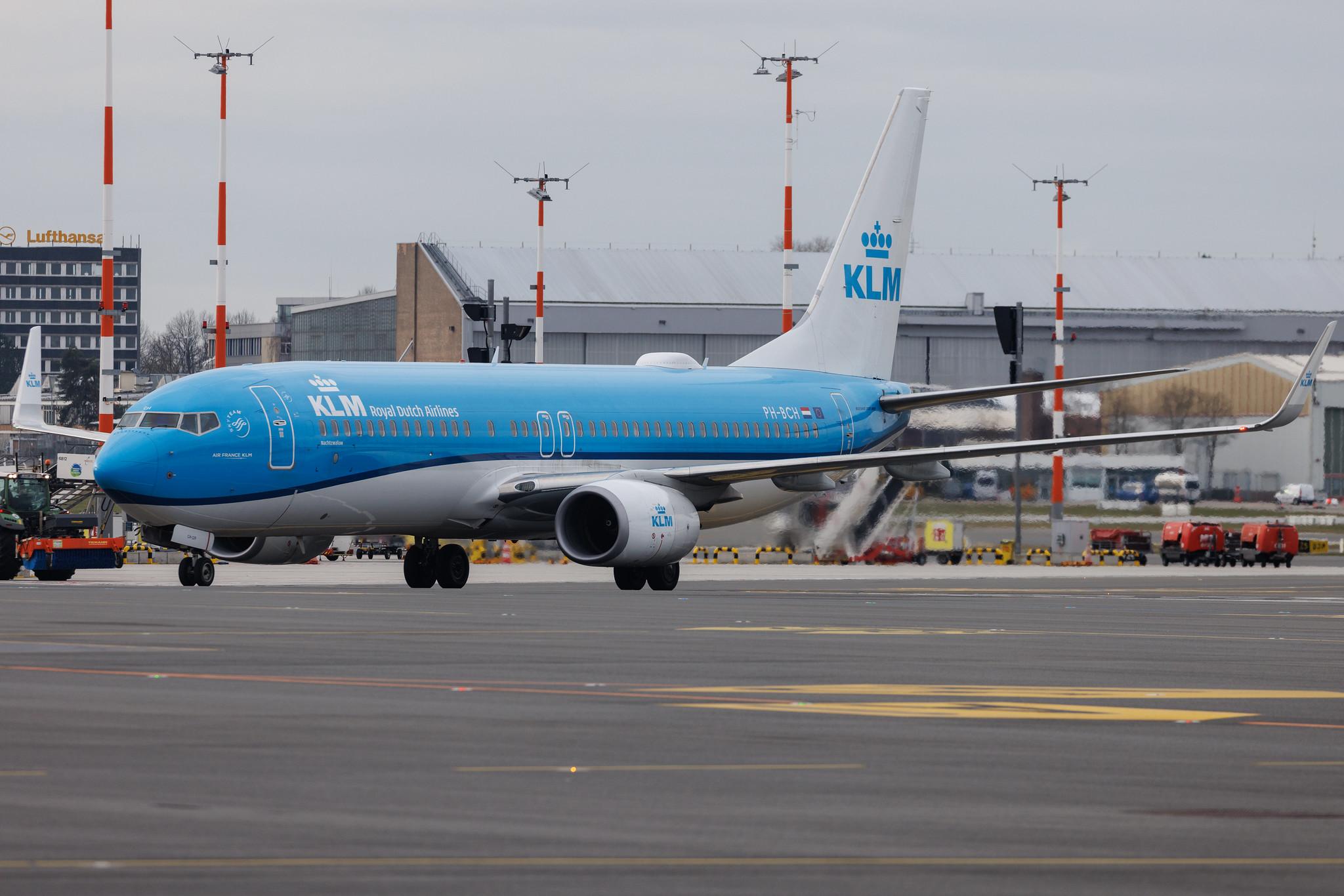 Hamburg Airport: KLM (KL / KLM) | Boeing 737-8K2 B738 | PH-BCH | MSN 62579