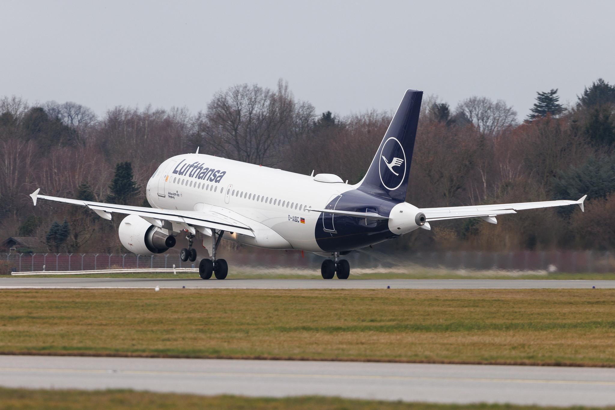 Hamburg Airport: Lufthansa (LH / DLH) | Airbus A319-112 A319 | D-AIBC | MSN 4332