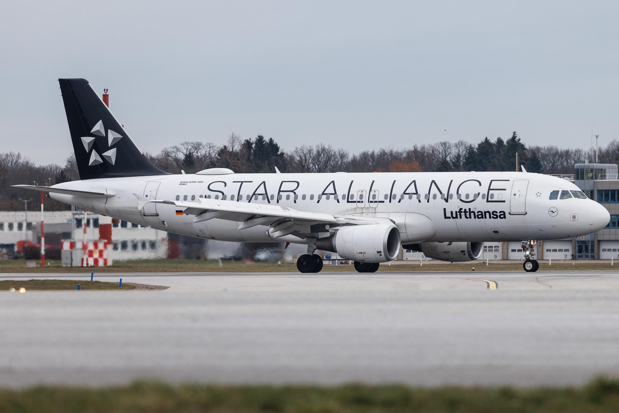 Hamburg Airport: Lufthansa (LH / DLH) | Livery: Star Alliance Livery | Airbus A320-214 A320 | D-AIZH | MSN 4363